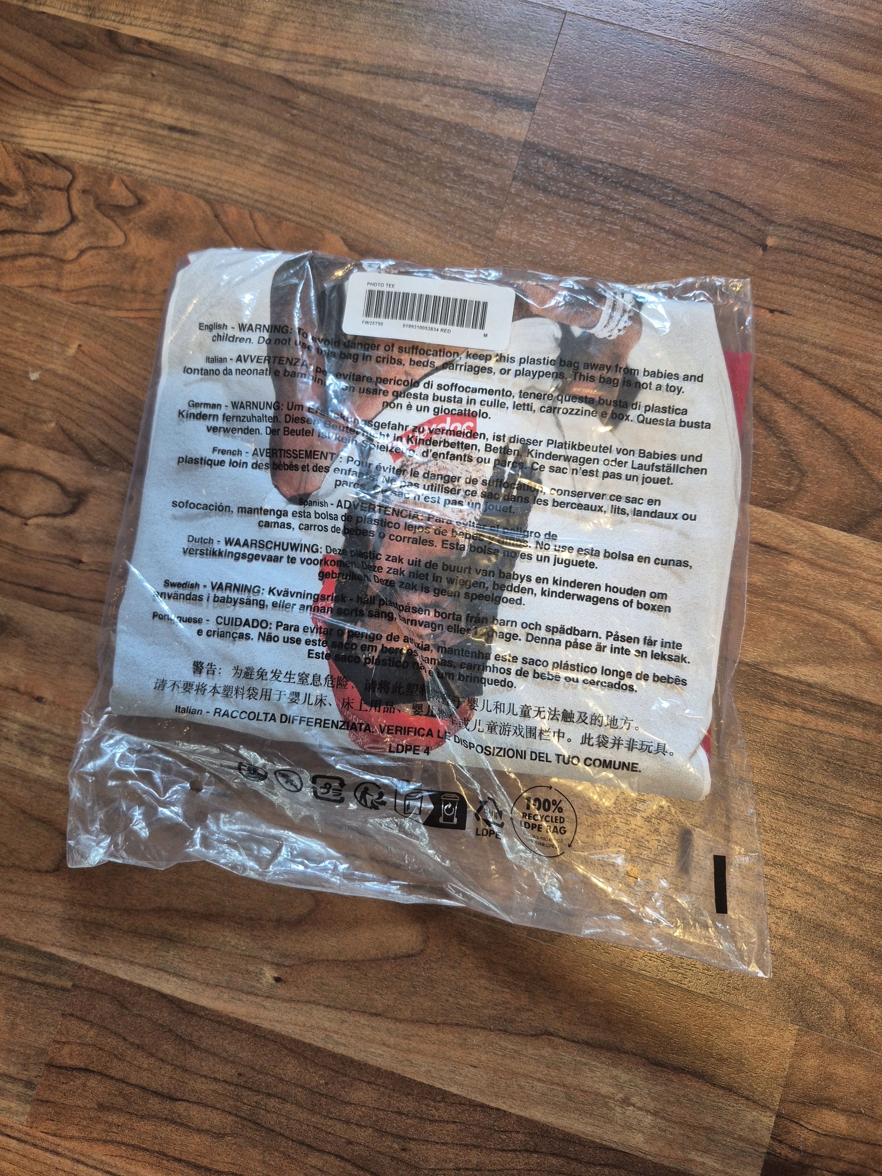 Supreme Supreme playboi carti photo tee red Size US M / EU 48-50 / 2 - 3 Thumbnail