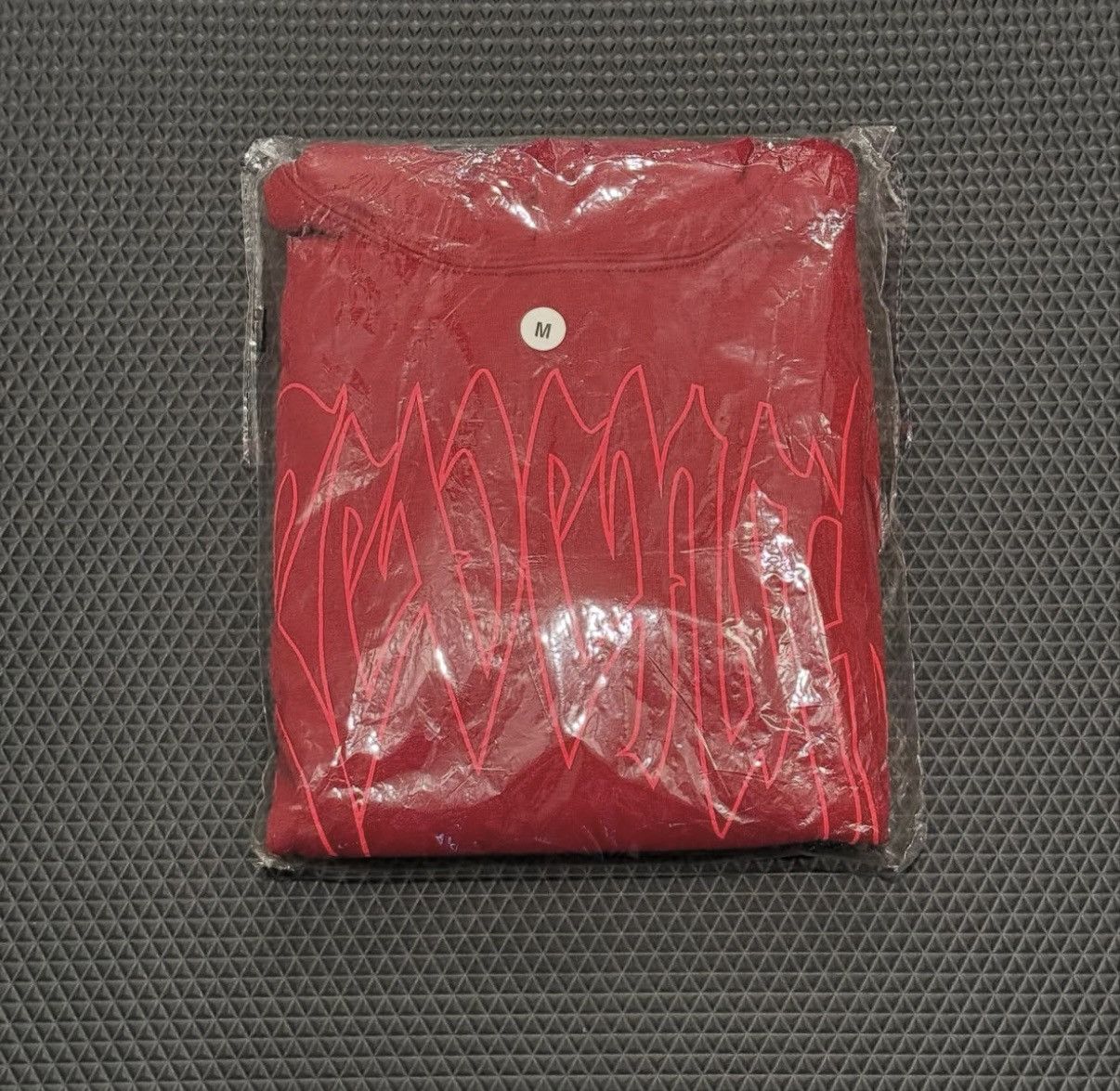 Revenge (DS) (M) Revenge XXXTENTACION Maroon Outline Kill Hoodie Size US M / EU 48-50 / 2 - 1 Thumbnail