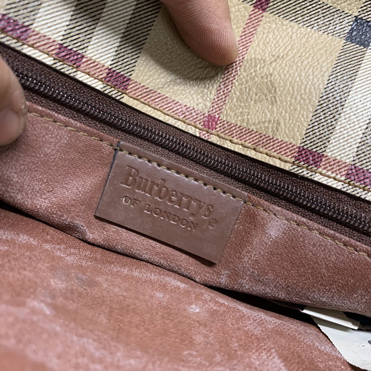 Burberry Burberrys Vintage Novacheck Clutch Size ONE SIZE - 12 Thumbnail