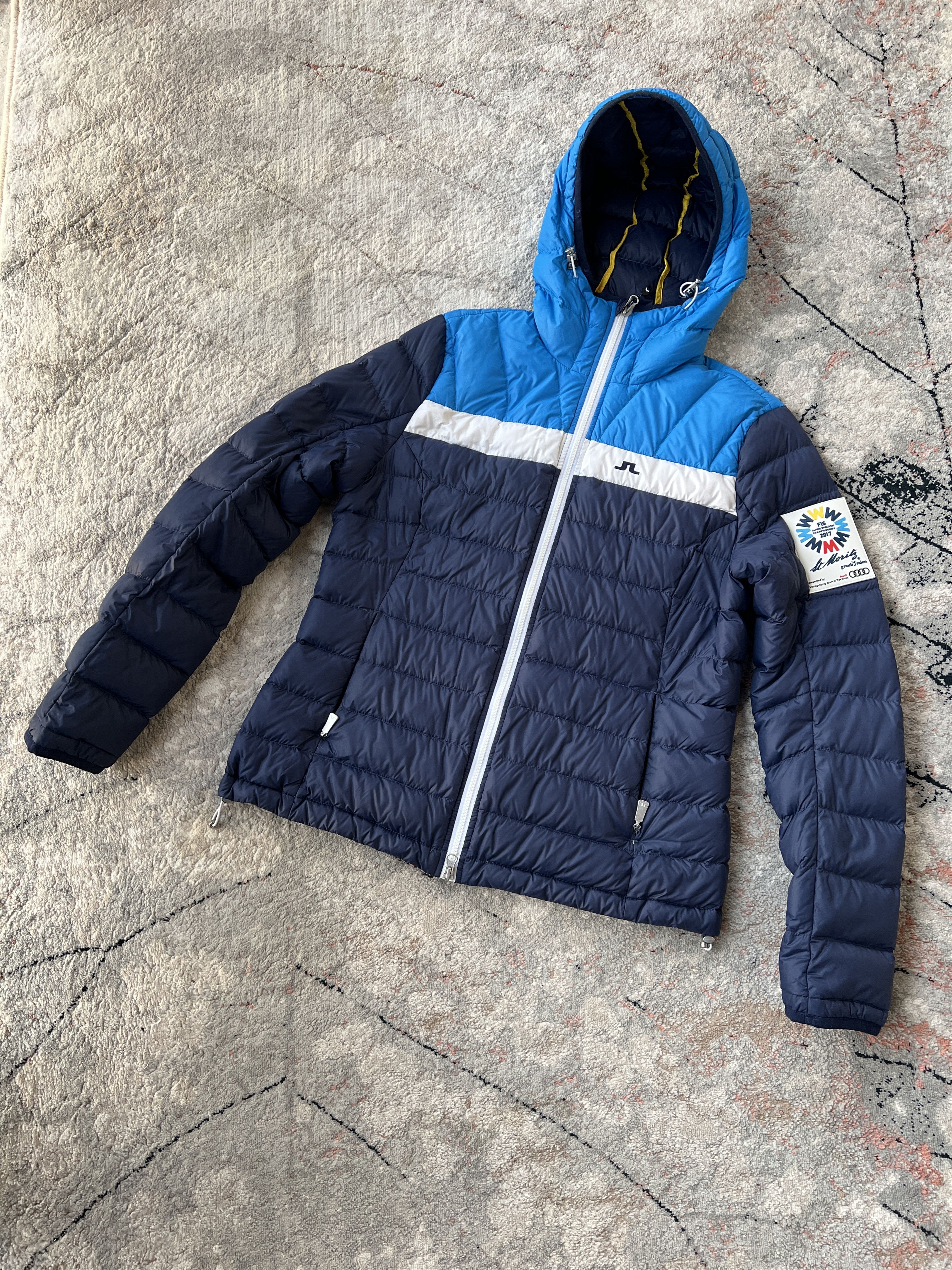 J.Lindeberg J.Lindeberg Down Jacket Size XL / US 12-14 / IT 48-50 - 1 Thumbnail
