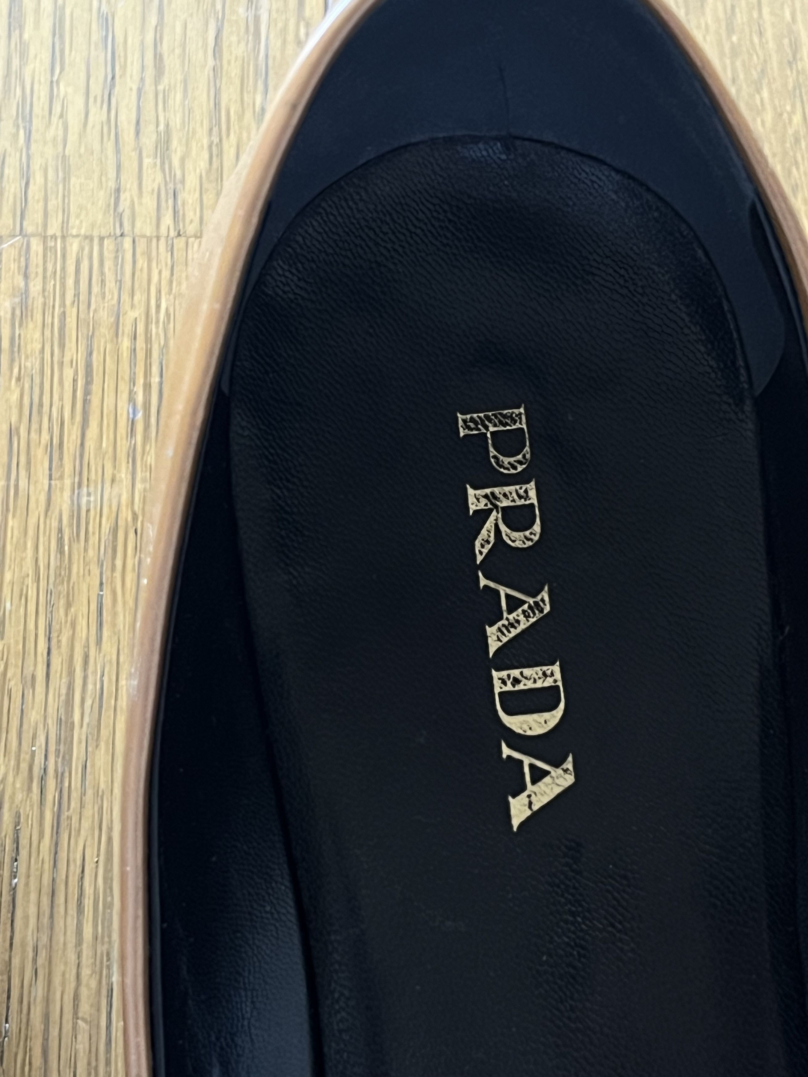 Prada Prada brown and black ballerina kitten heels with bows Size US 7 / IT 37 - 8 Thumbnail