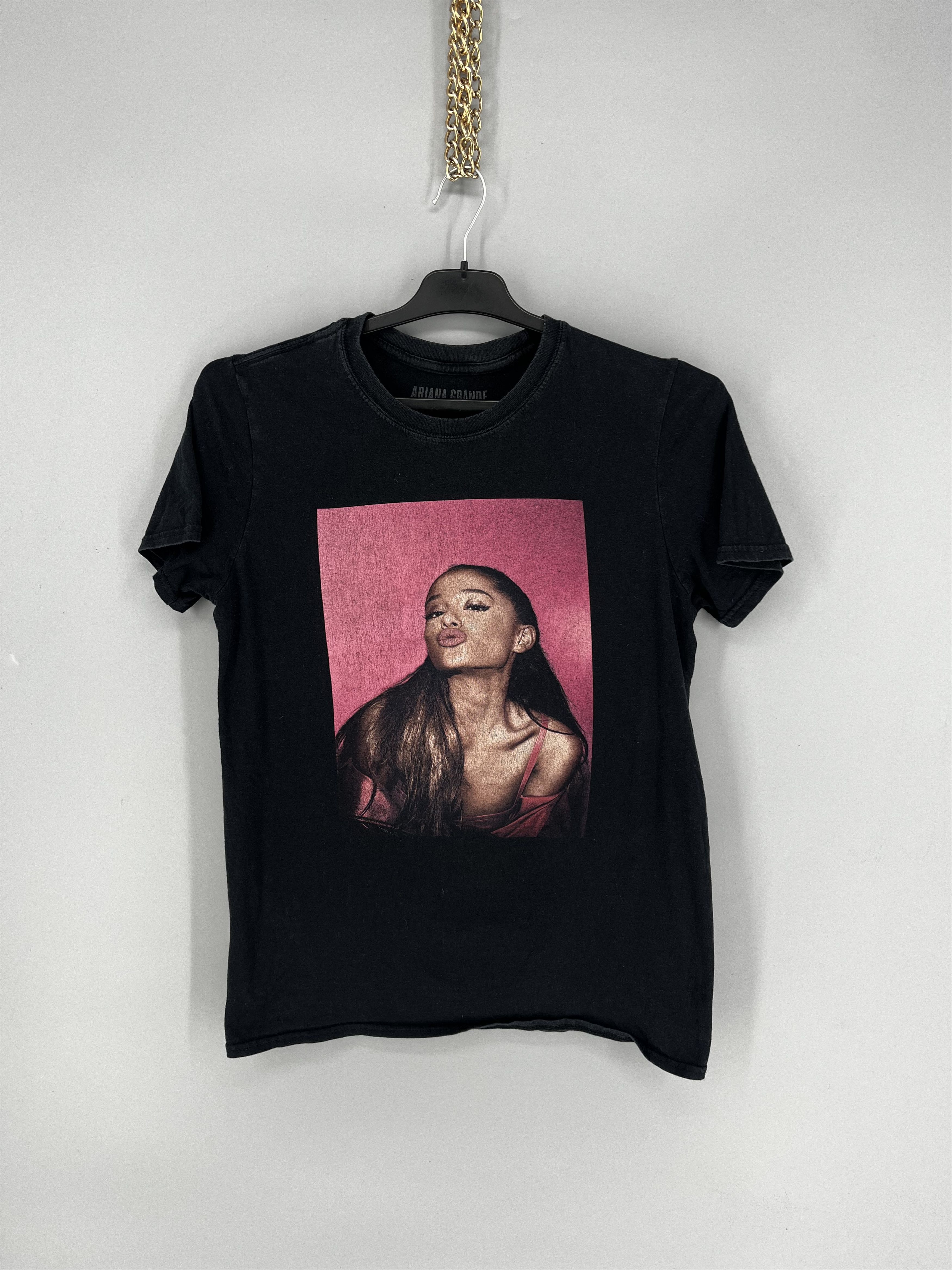 Band Tees Ariana Grande Shirt Short Sleeve Concert Shirt Band Black S Size US S / EU 44-46 / 1 - 1 Thumbnail