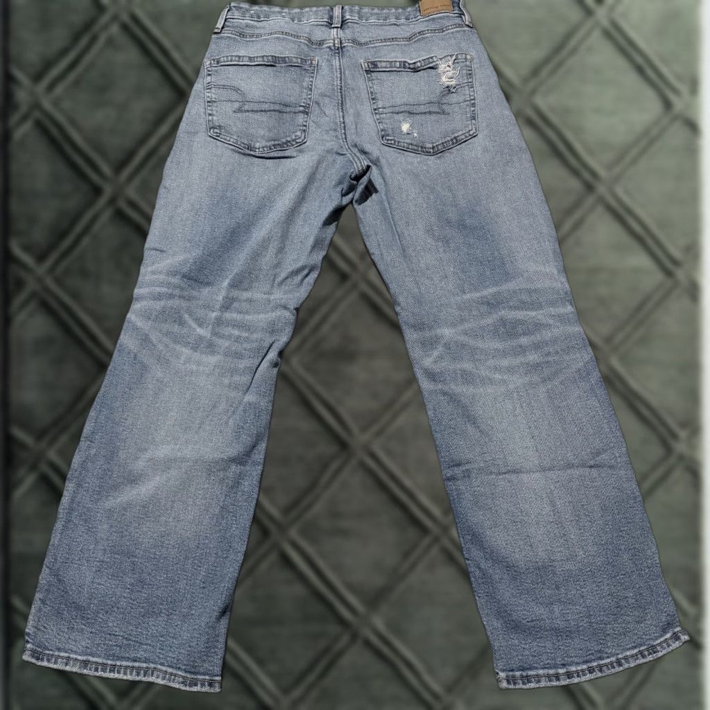 American Eagle Outfitters American Eagle Jeans Women Blue Denim Distressed Straight Stretch - 12 Short Size 34" / US 12 / IT 48 - 1 Thumbnail