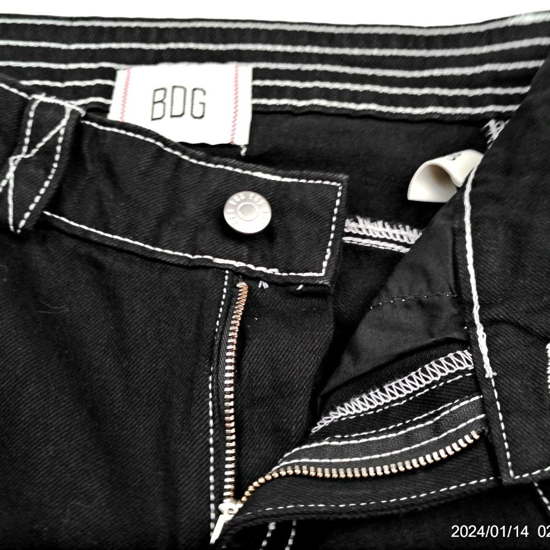 Bdg BDG Black HIgh Rise Moto Jeans Tapered Pants White Stitching Size 26" / US 2 / IT 38 - 4 Thumbnail