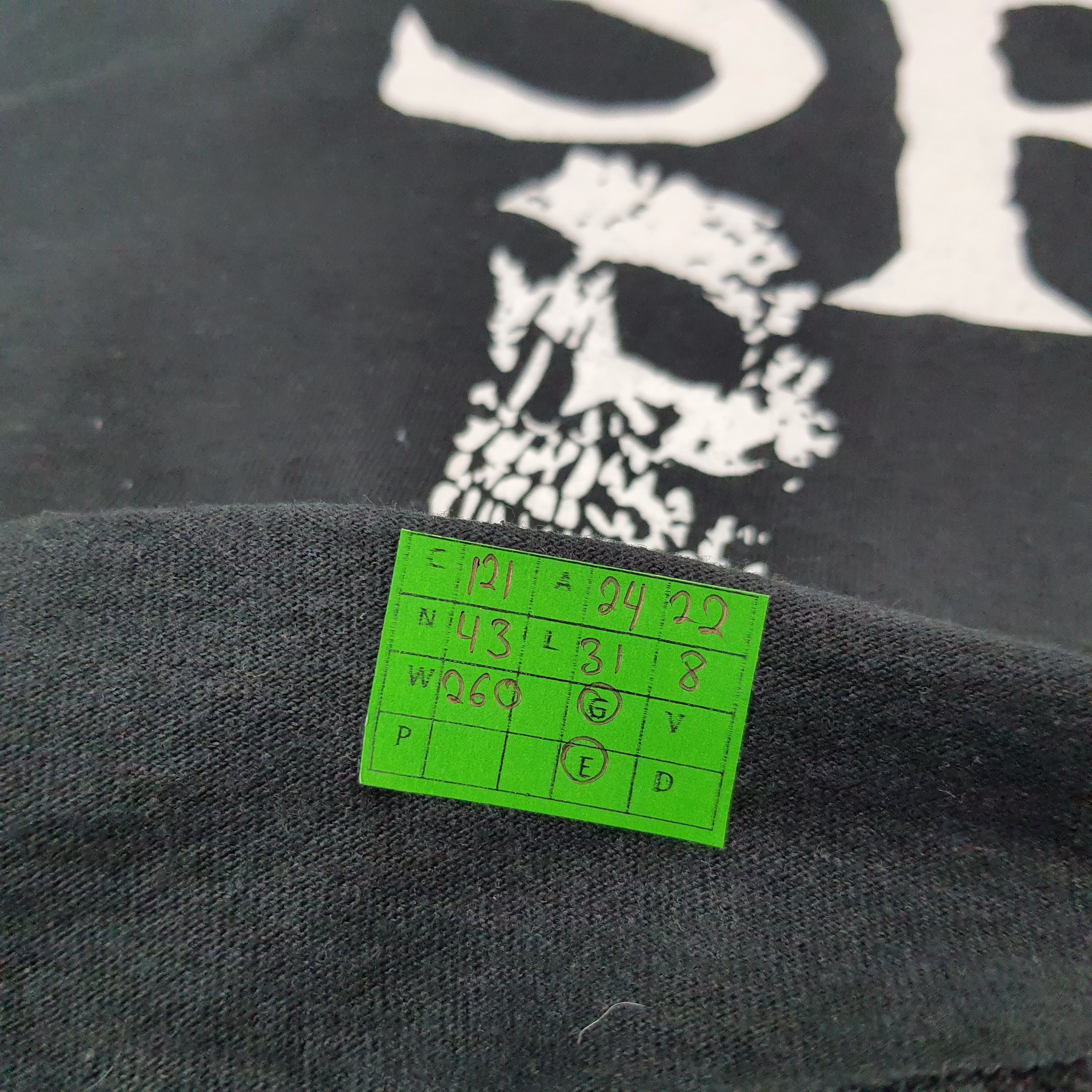Band Tees × Vintage Vintage Skull Flux American Punm Band Tees Size US XL / EU 56 / 4 - 8 Thumbnail