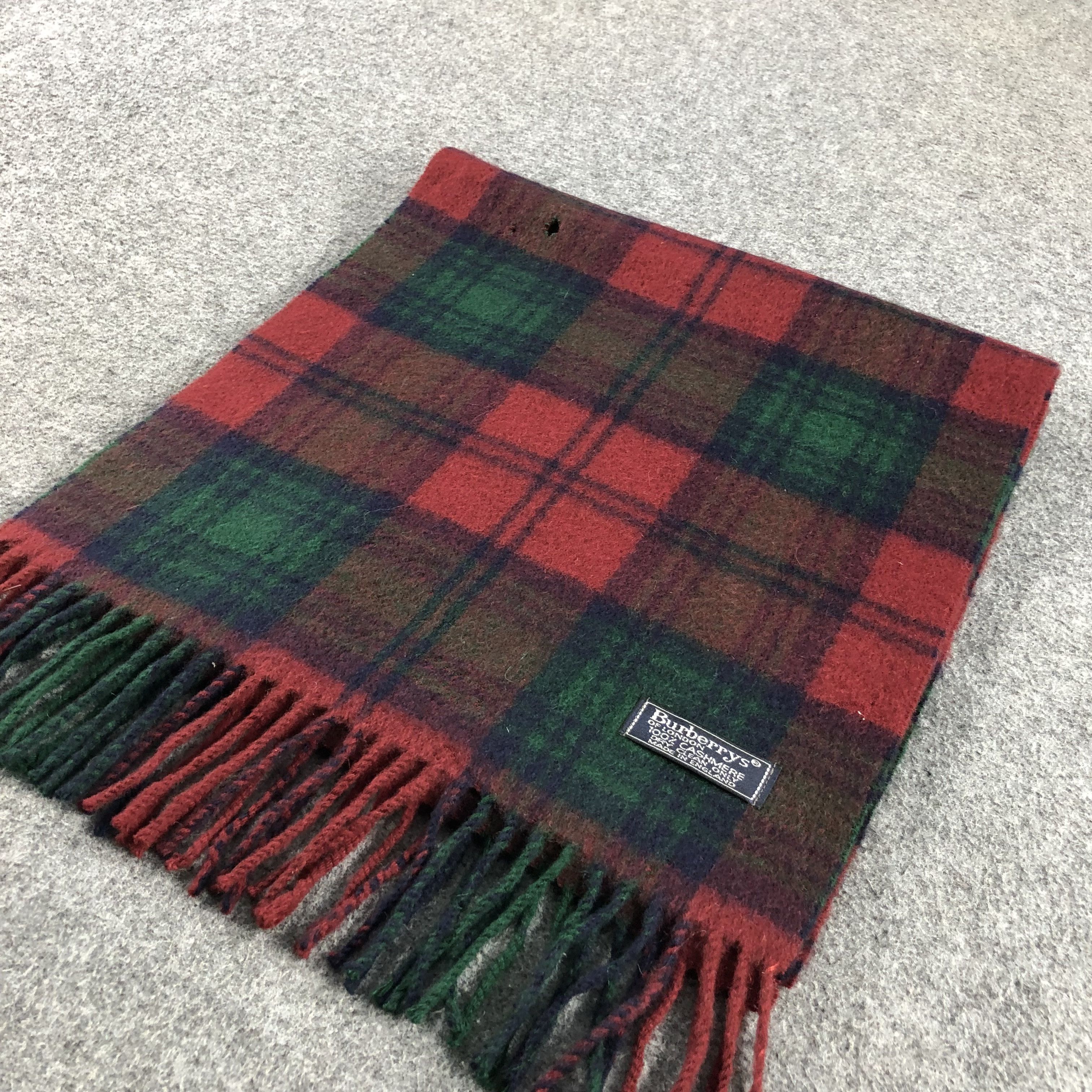 Burberry Burberrys Nova Check Scarf Muffler Cashmere V946 Size ONE SIZE - 3 Thumbnail