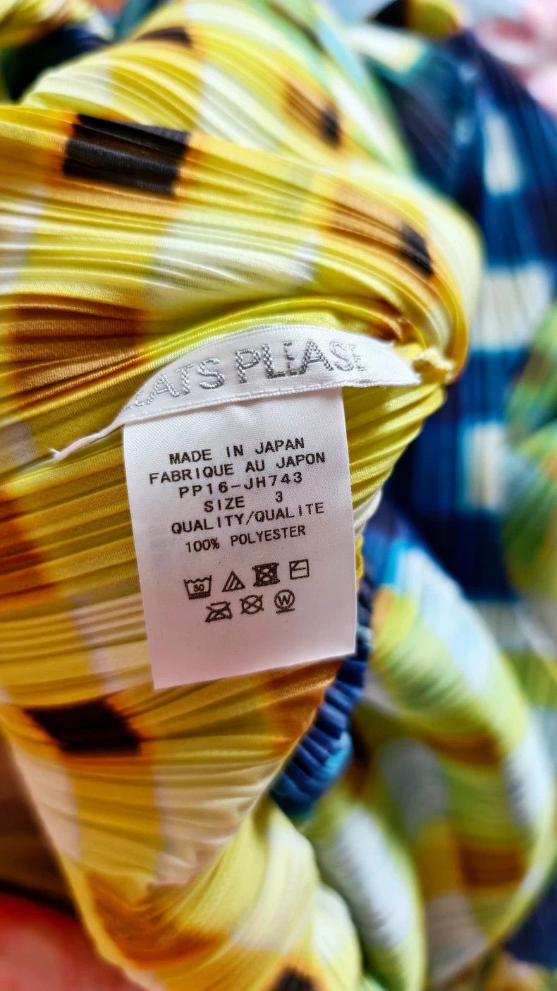 Issey Miyake Issey Miyake size:3 Yellow watermelon dress Size XS / US 0-2 / IT 36-38 - 2 Thumbnail