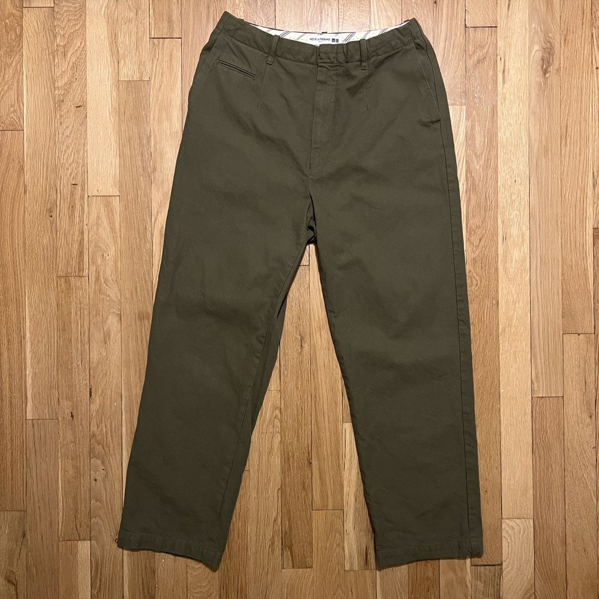 Uniqlo Ines De La Fressange Uniqlo Womens Green Dress Pants 28x26 Size 28" / US 6 / IT 42 - 1 Thumbnail
