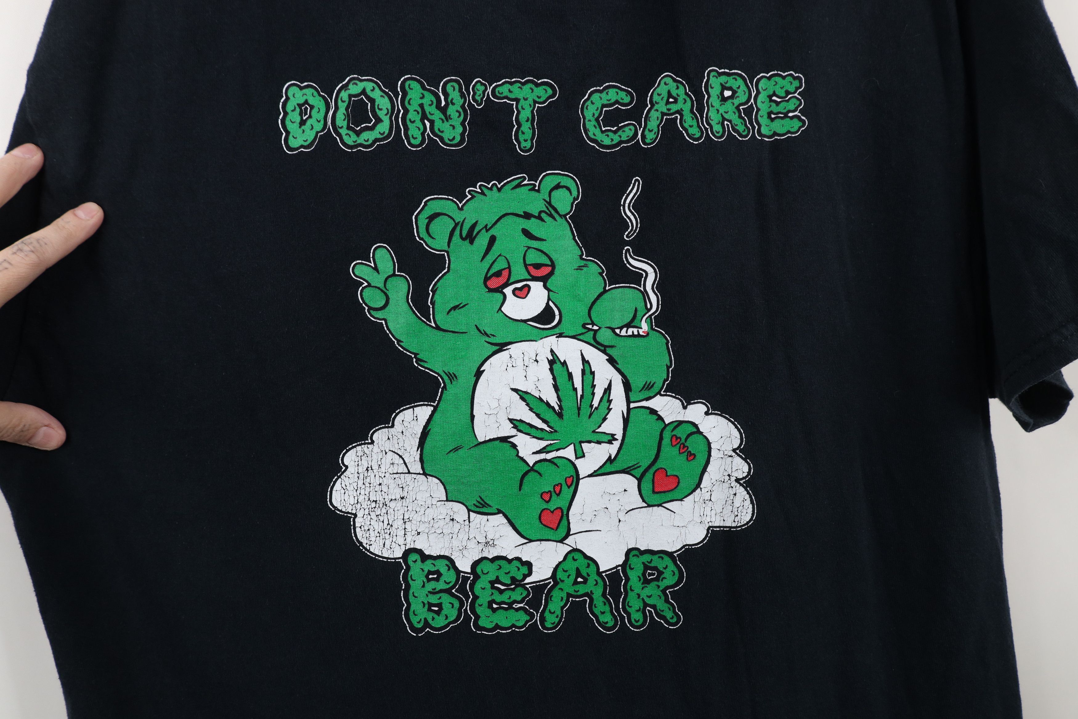 Vintage Vintage Streetwear Marijuana Don't Care Bear T-Shirt Black Size US XL / EU 56 / 4 - 4 Thumbnail