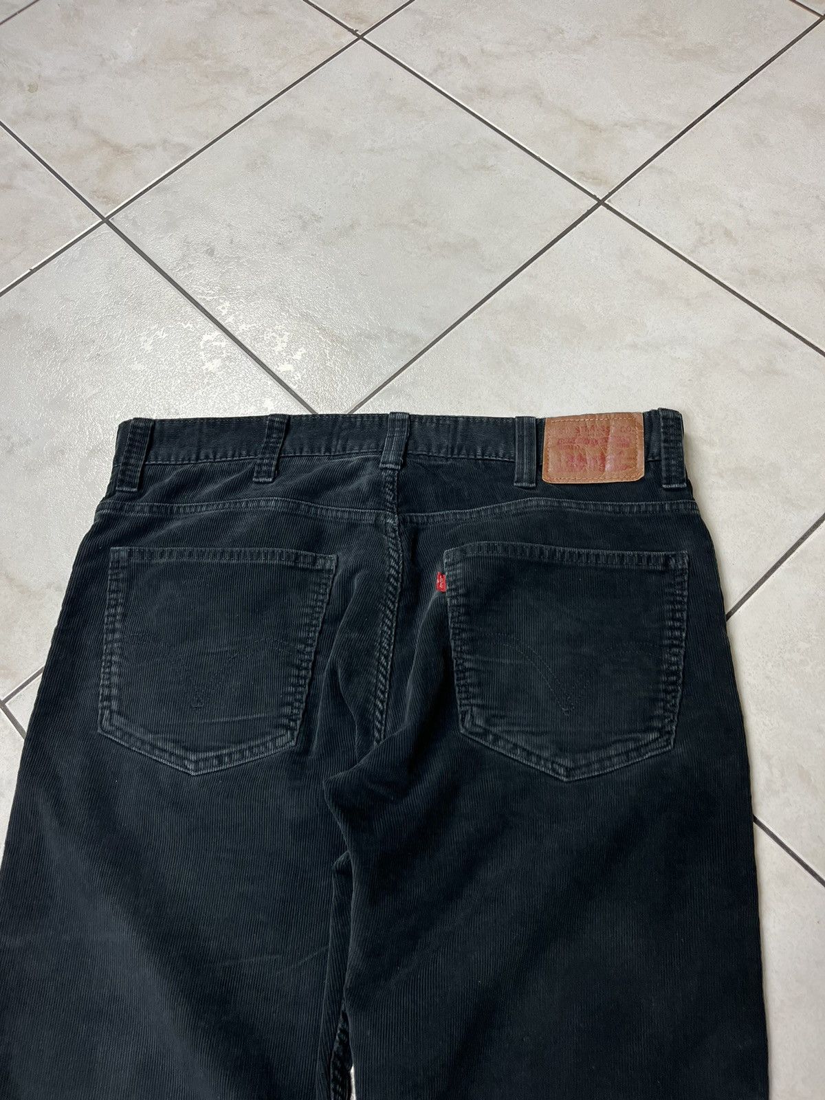 Levi's × Levi's Vintage Clothing × Vintage Vintage Levi’s 549 low loose corduroy pants velvet y2k cords Size US 38 / EU 54 - 16 Thumbnail