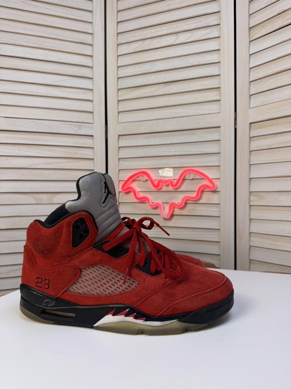 Jordan Brand Nike Air Jordan 5 Retro “Raging Bull” – Size 12 US (EU 46) Size US 12 / EU 45 - 4 Thumbnail