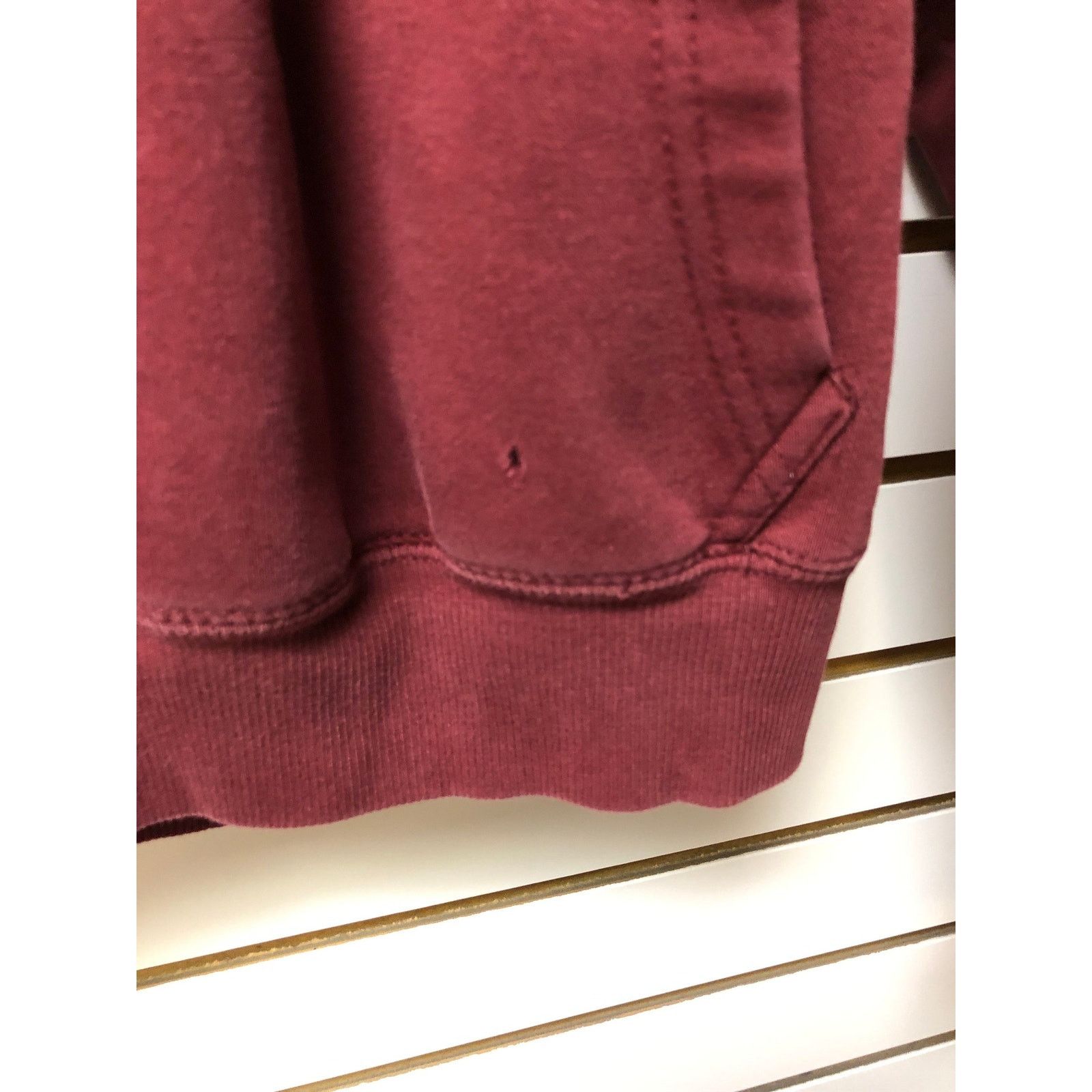 Signatures Vintage Minnesota Duluth bulldogs hockey hoodie size small Size US S / EU 44-46 / 1 - 3 Thumbnail
