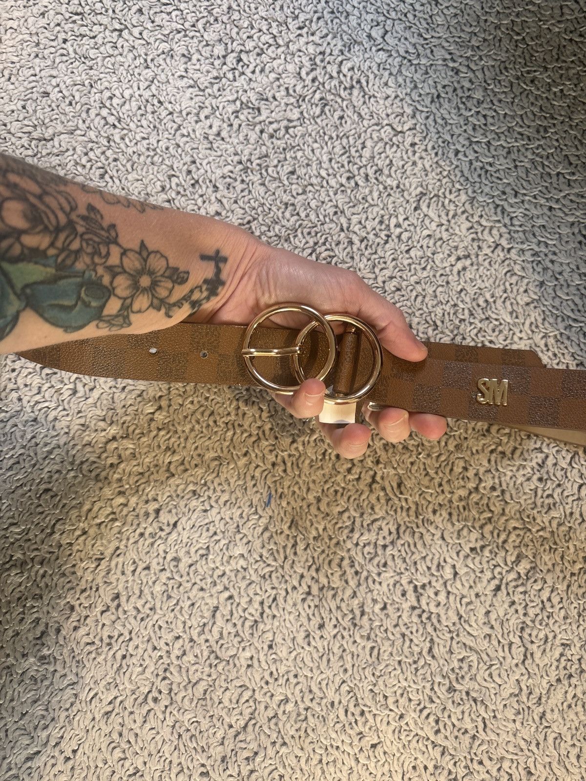 Steve Madden SM Cognac Brown Checkered Belt – Double Ring Buckle – Size L Size ONE SIZE - 5 Thumbnail