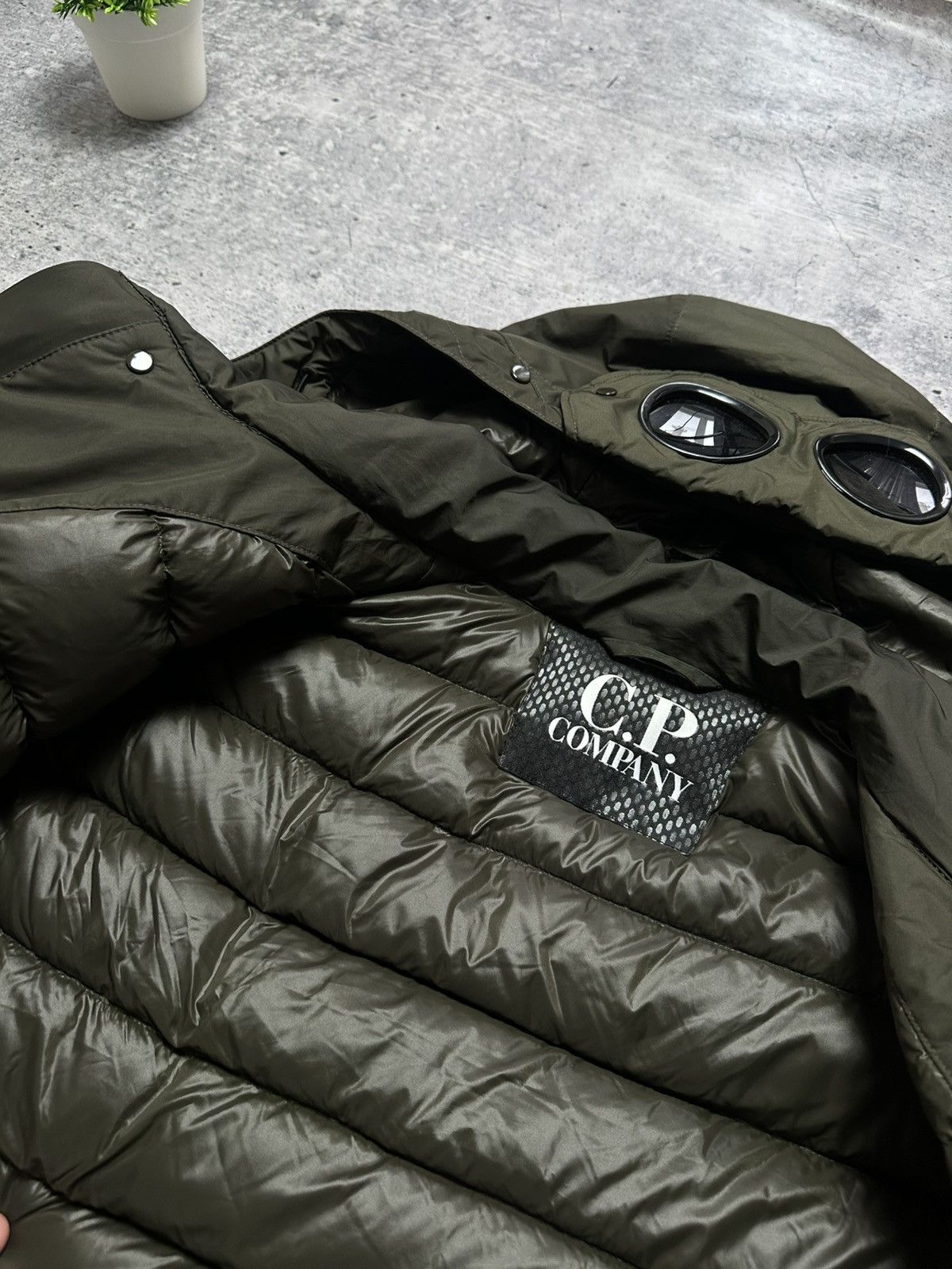 C.P. Company C.P. Company Micro-M Google Down Puffer Waterproof Jacket Size US L / EU 52-54 / 3 - 12 Thumbnail