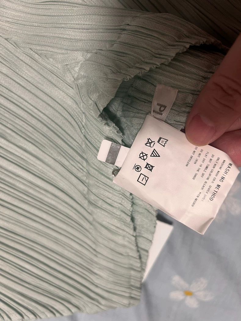 Issey Miyake Issey Miyake size:4 Mint green pleated pants Size 42" / US 20 - 3 Thumbnail