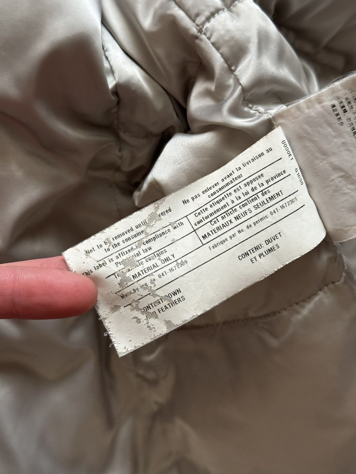Prada Prada 42size down jacket bomber zip quilted puffer Size M / US 6-8 / IT 42-44 - 20 Thumbnail
