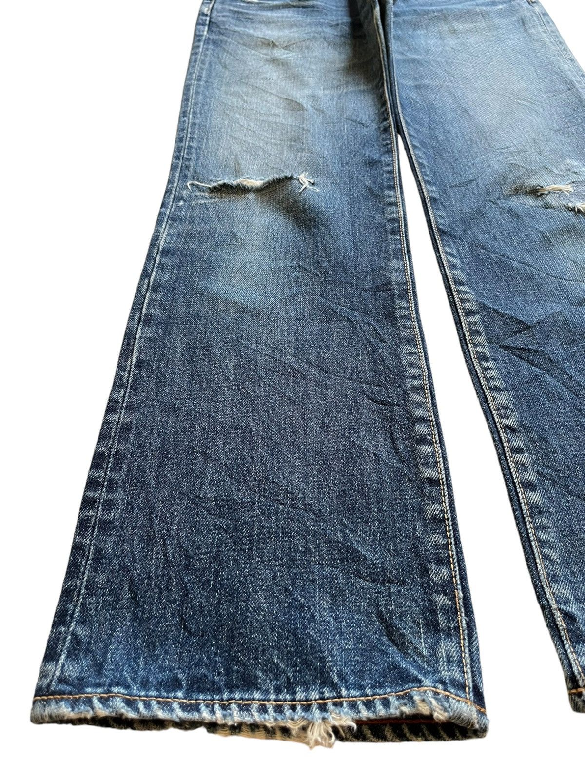 45rpm × Japanese Brand Vintage Japanese 45RPM Blue Wash Distressed Loose Jeans Size US 28 / EU 44 - 6 Thumbnail