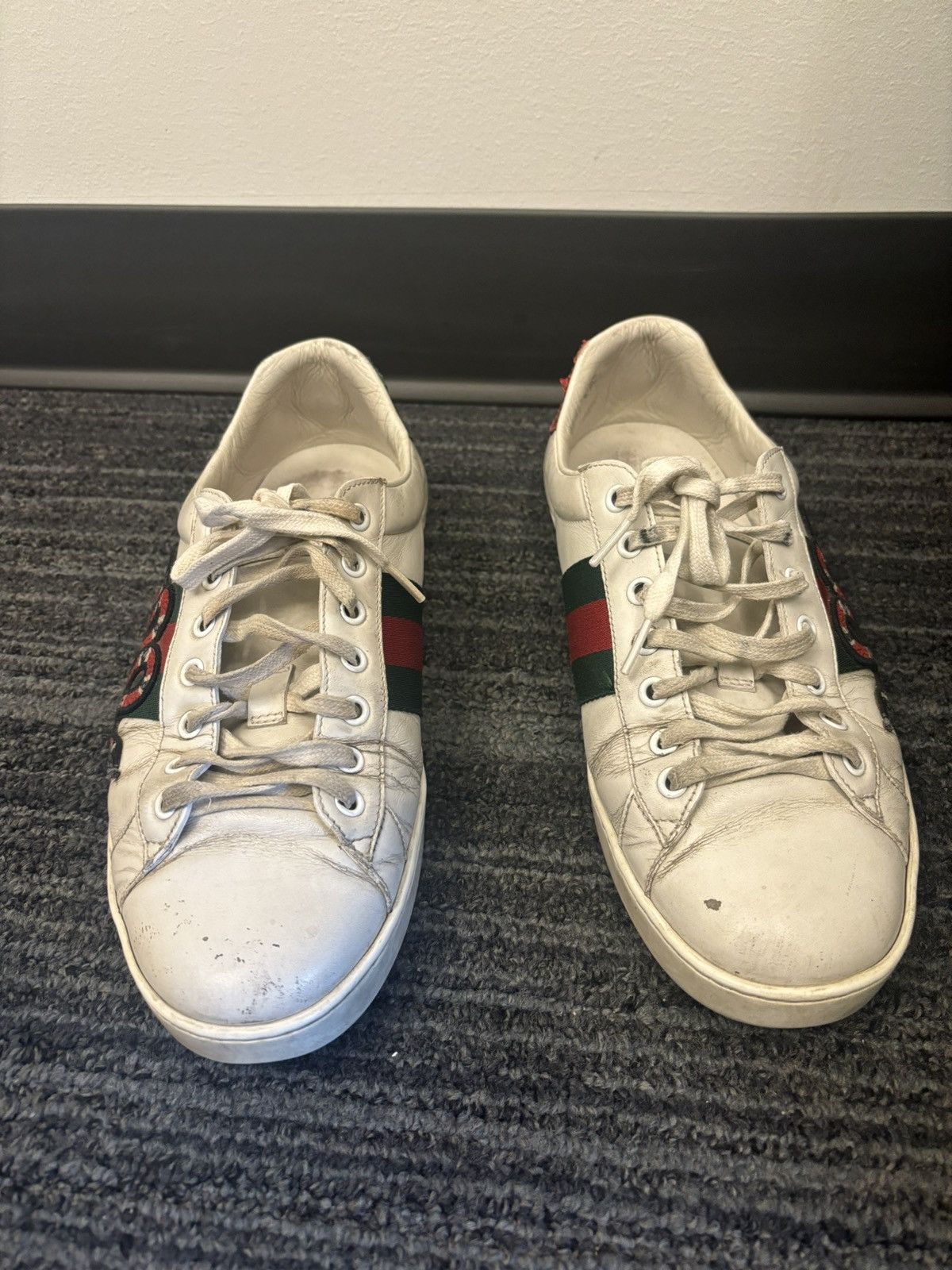 Gucci Gucci Ace Sneaker White Leather with King Snake Size US 9 / EU 42 - 2 Thumbnail