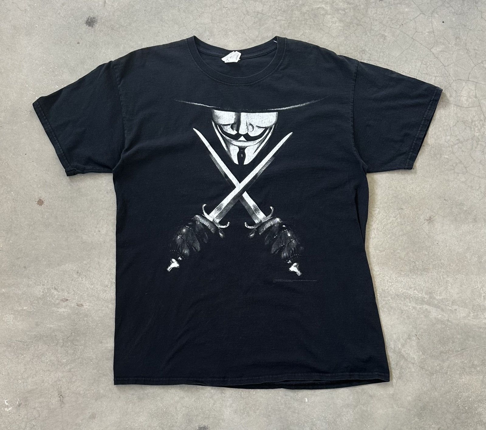 Other VINTAGE V FOR VENDETA MOVIE DC TEE Size US M / EU 48-50 / 2 - 1 Thumbnail