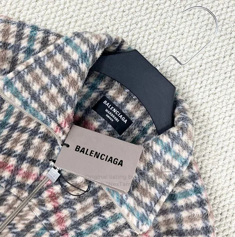 Balenciaga Balenciaga Houndstooth Logo Lamb Wool Jacket. Size US M / EU 48-50 / 2 - 3 Thumbnail