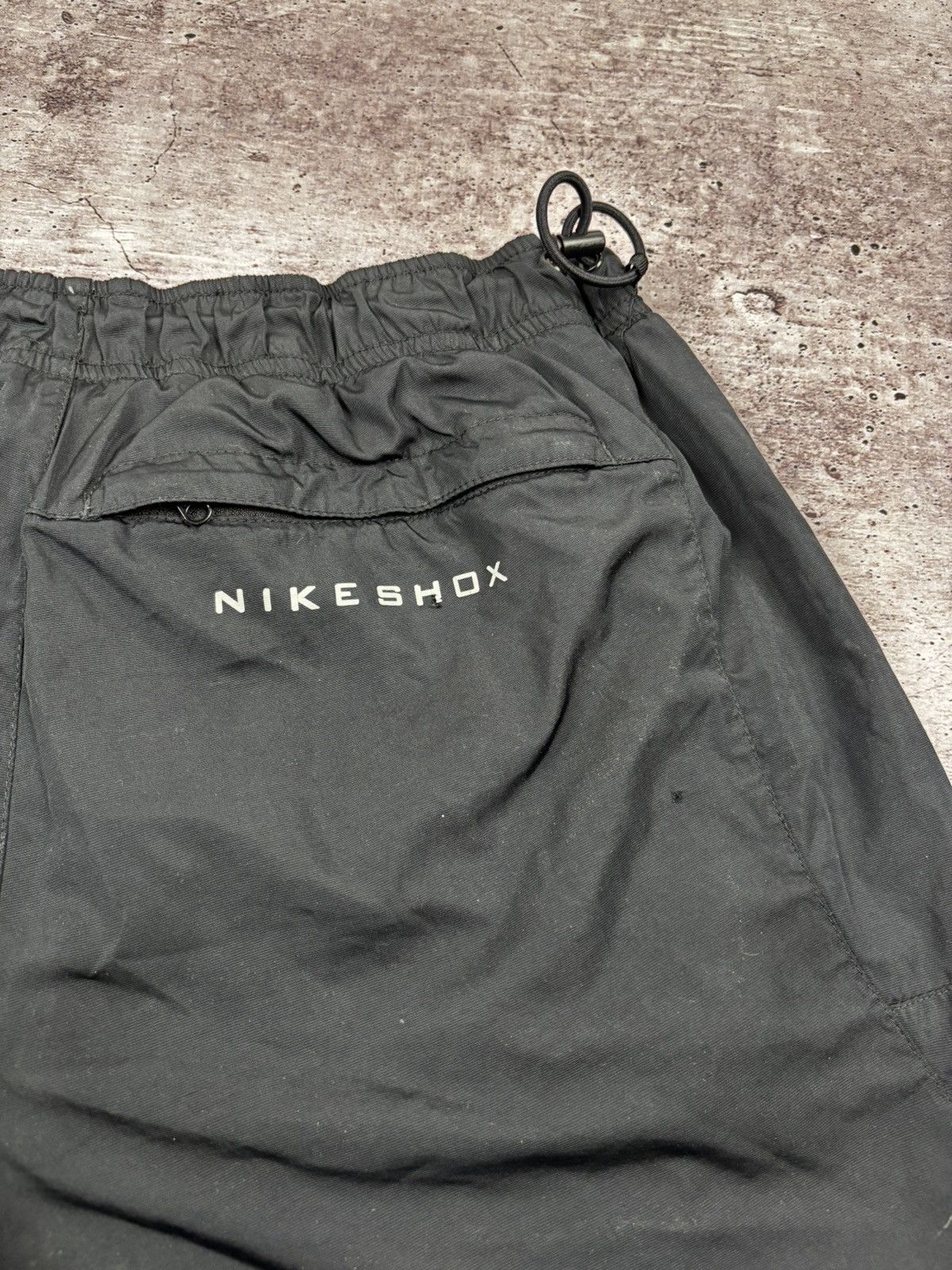 Nike Nike Shox vintage shorts size L Size US 34 / EU 50 - 7 Thumbnail