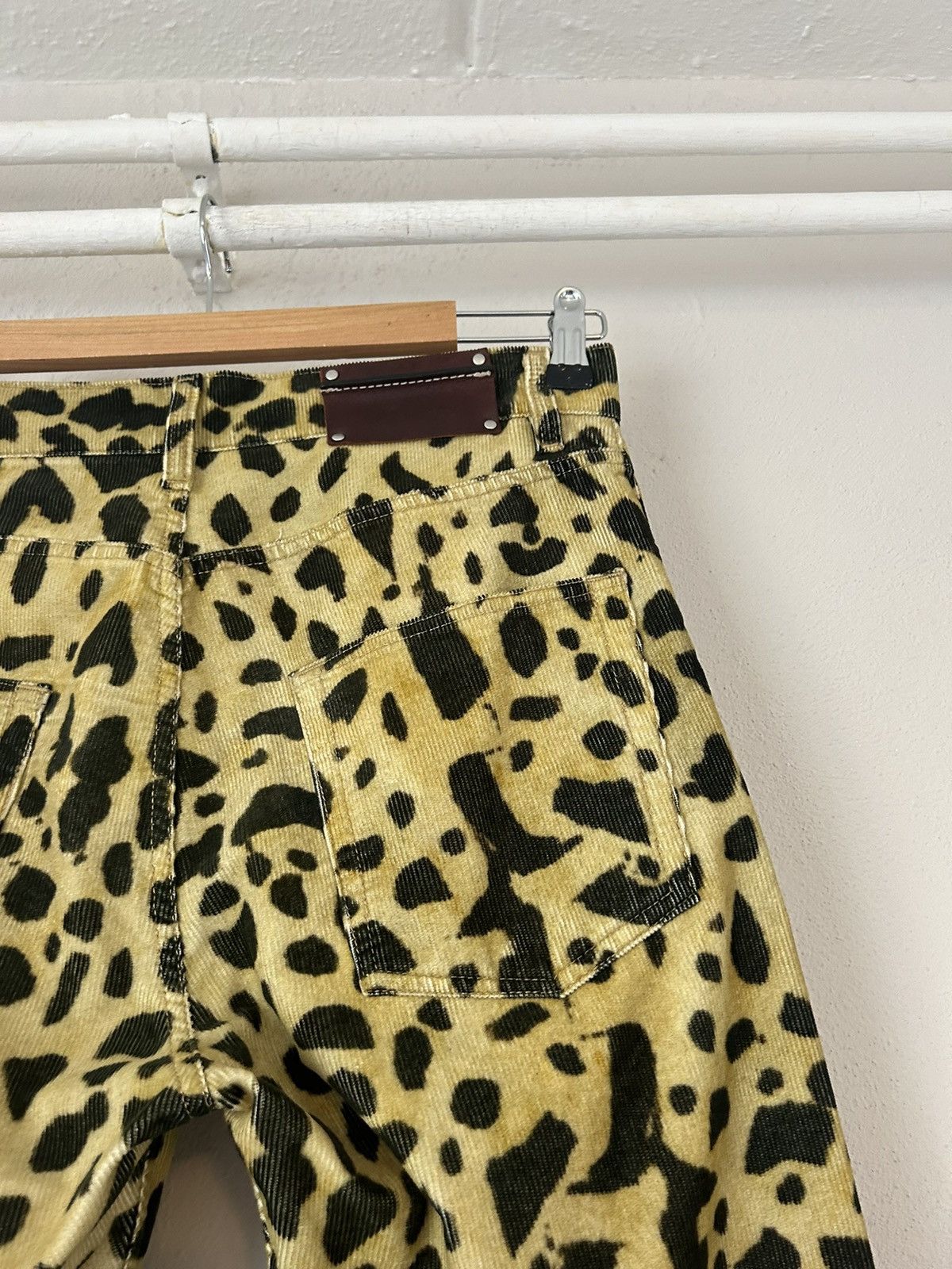 Dries Van Noten Leopard Print Corduroy Pants Size US 30 / EU 46 - 10 Thumbnail