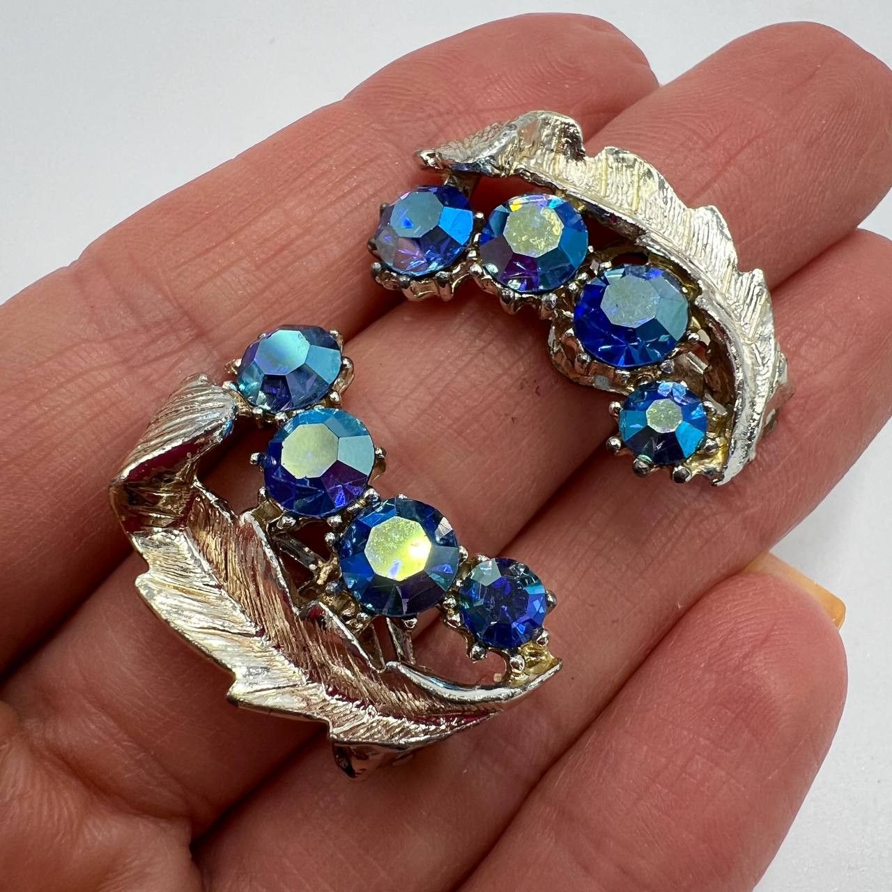 Vintage Vintage Clip On Earrings | Blue Aurora Borealis Rhinestones Size ONE SIZE - 6 Thumbnail