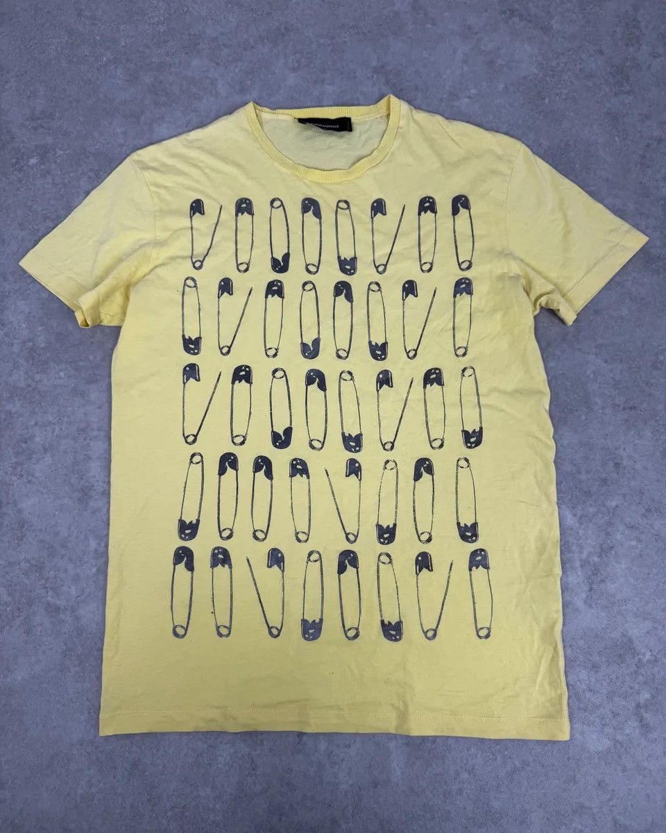 Dsquared2 SS2017 DSquared2 Yellow Pinstriped T-Shirt Size US M / EU 48-50 / 2 - 1 Thumbnail