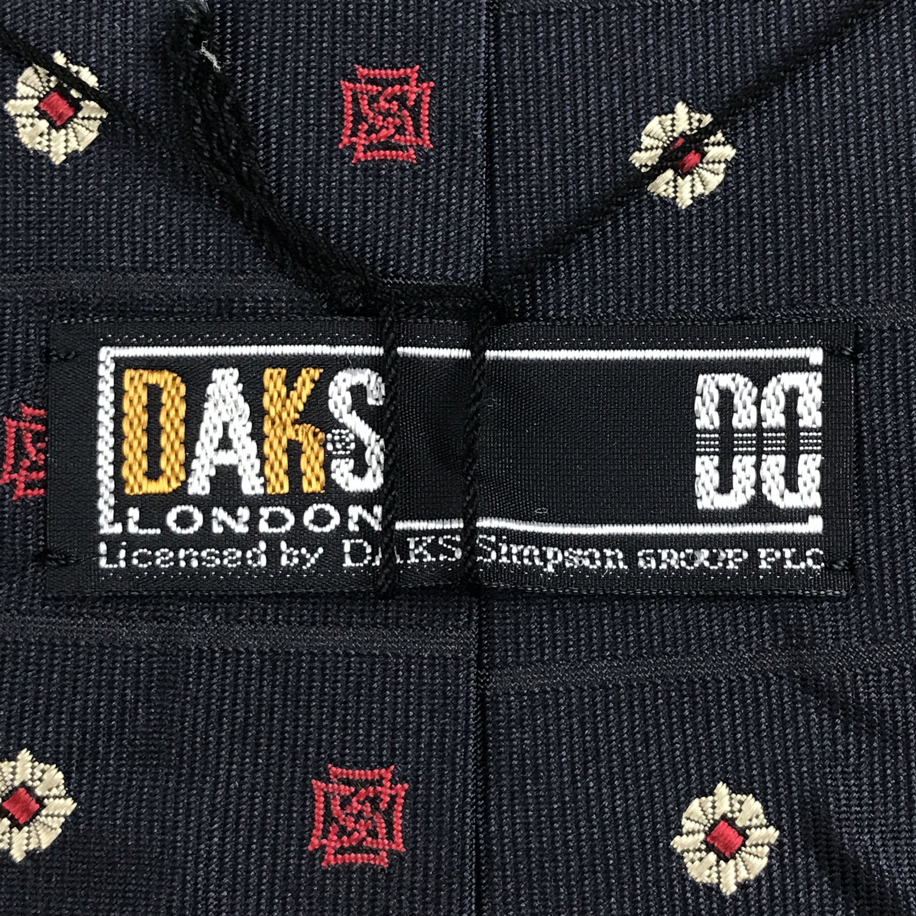DAKS × Designer × Vintage Vintage DAKS Silk Necktie Size ONE SIZE - 8 Thumbnail