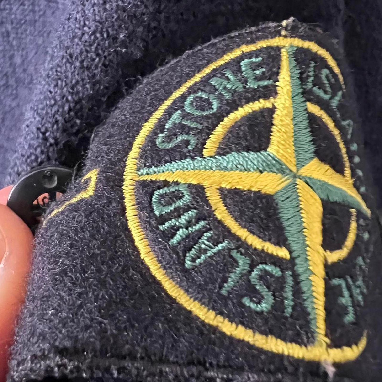 Stone Island Stone island wool zip up Size US L / EU 52-54 / 3 - 3 Thumbnail