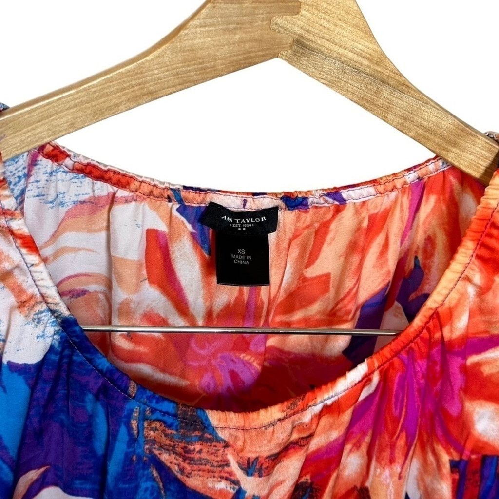 Ann Taylor ANN TAYLOR Tropical Top Floral Blue Orange Women's Size XS. Size XS / US 0-2 / IT 36-38 - 14 Thumbnail