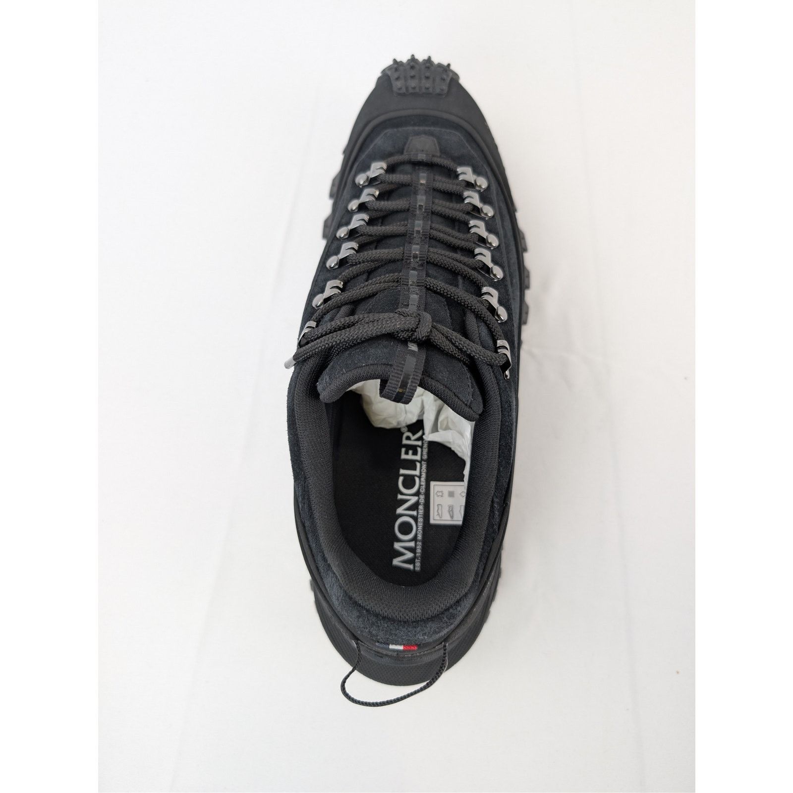 Moncler o1rshd1 Trailgrip Apex low-top sneaker with a Vibram sole Size US 12 / EU 45 - 18 Thumbnail