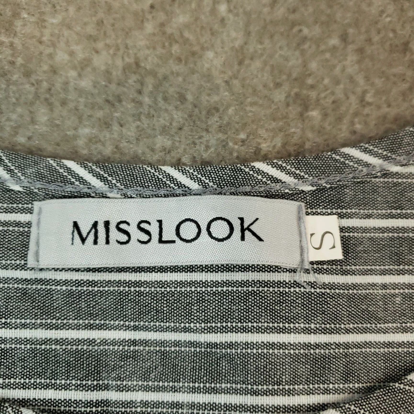Vintage Misslook Dress Womens Small Gray White Striped Ruffles Flowy Tie Straps Size S / US 4 / IT 40 - 5 Thumbnail