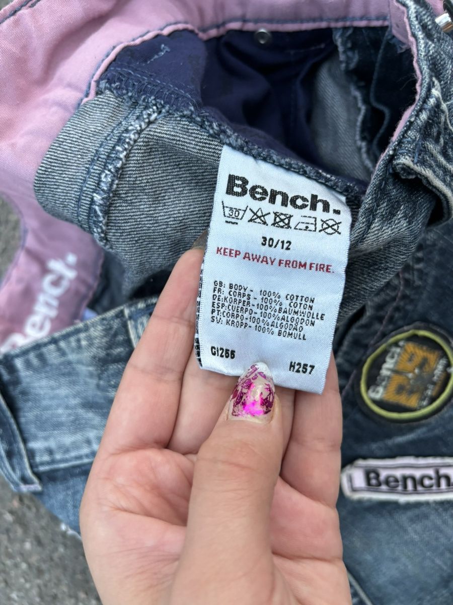 Bench × Japanese Brand × Vintage Vintage Y2k Bench denim mini skirt Size 30" / US 8 / IT 44 - 6 Thumbnail