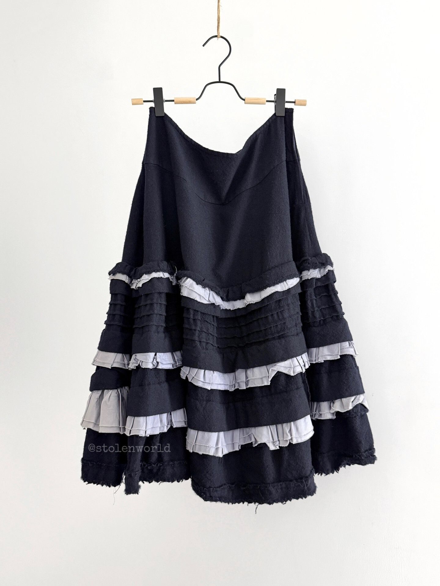 Comme des Garcons comme des garcons ruffled cake skirt Size 23" - 1 Thumbnail