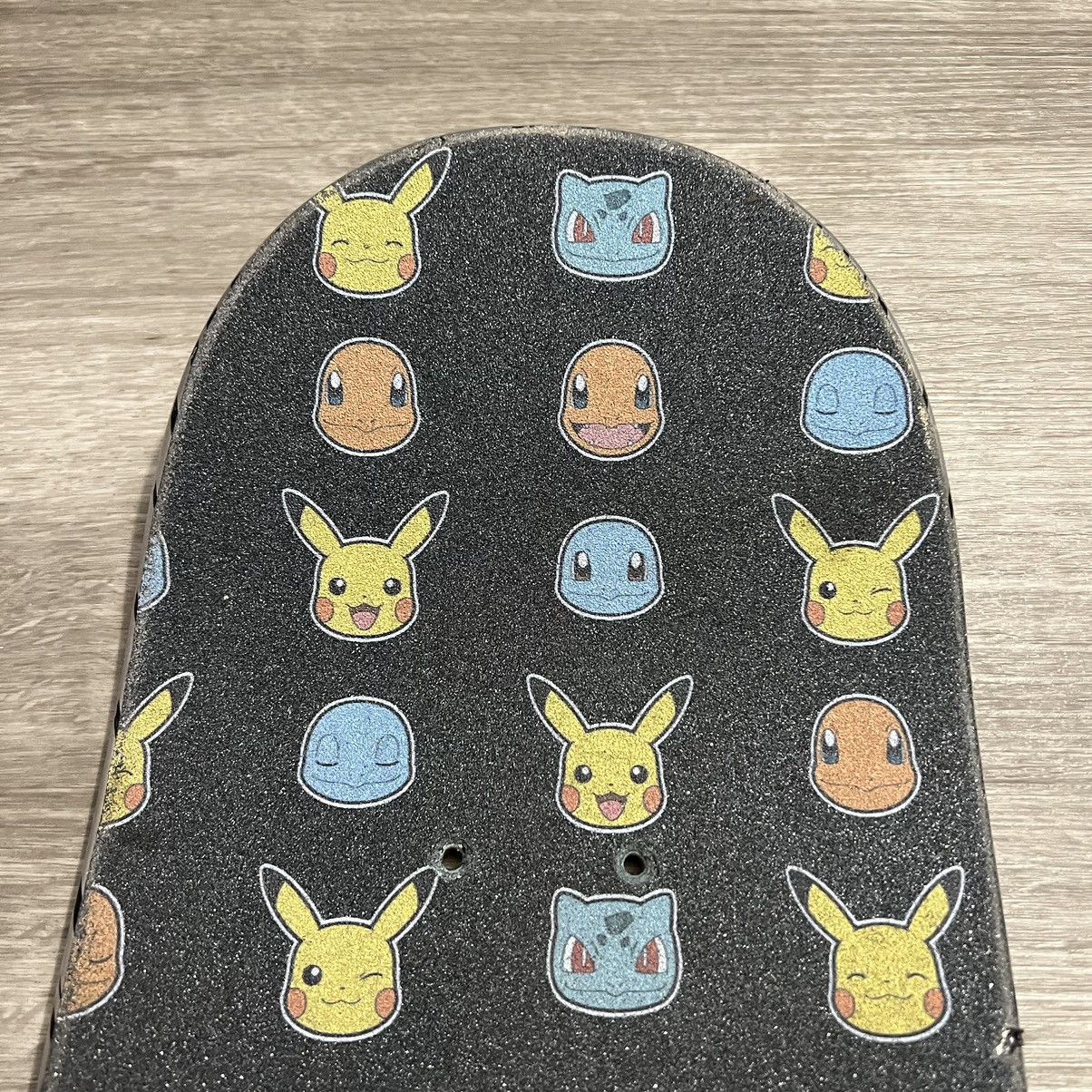 Pokemon × Santa Cruz Skateboards Pokemon Santa Cruz Charmeleon Skateboard Deck With Griptape Size ONE SIZE - 14 Thumbnail
