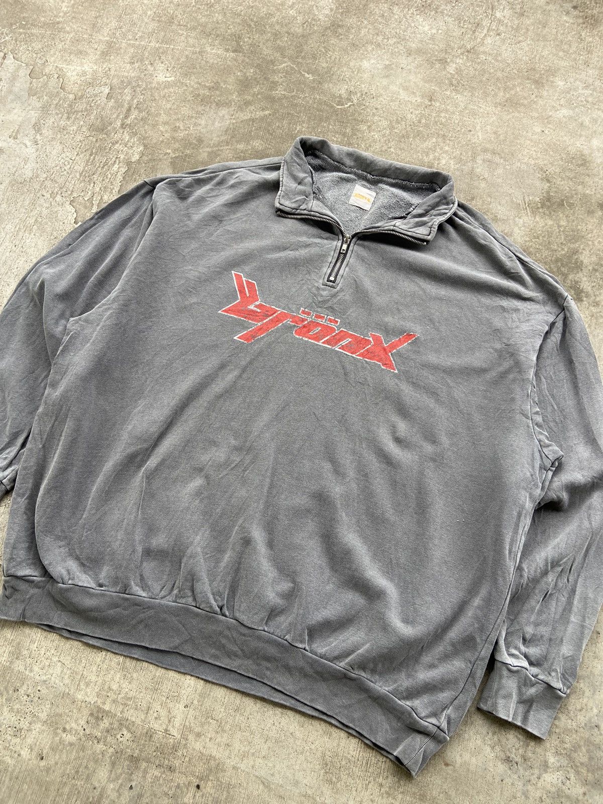 Band Tees Vintage 2000’s Bjork Band By Kooklyn Half Zipper Sweatshirt Size US XL / EU 56 / 4 - 2 Thumbnail