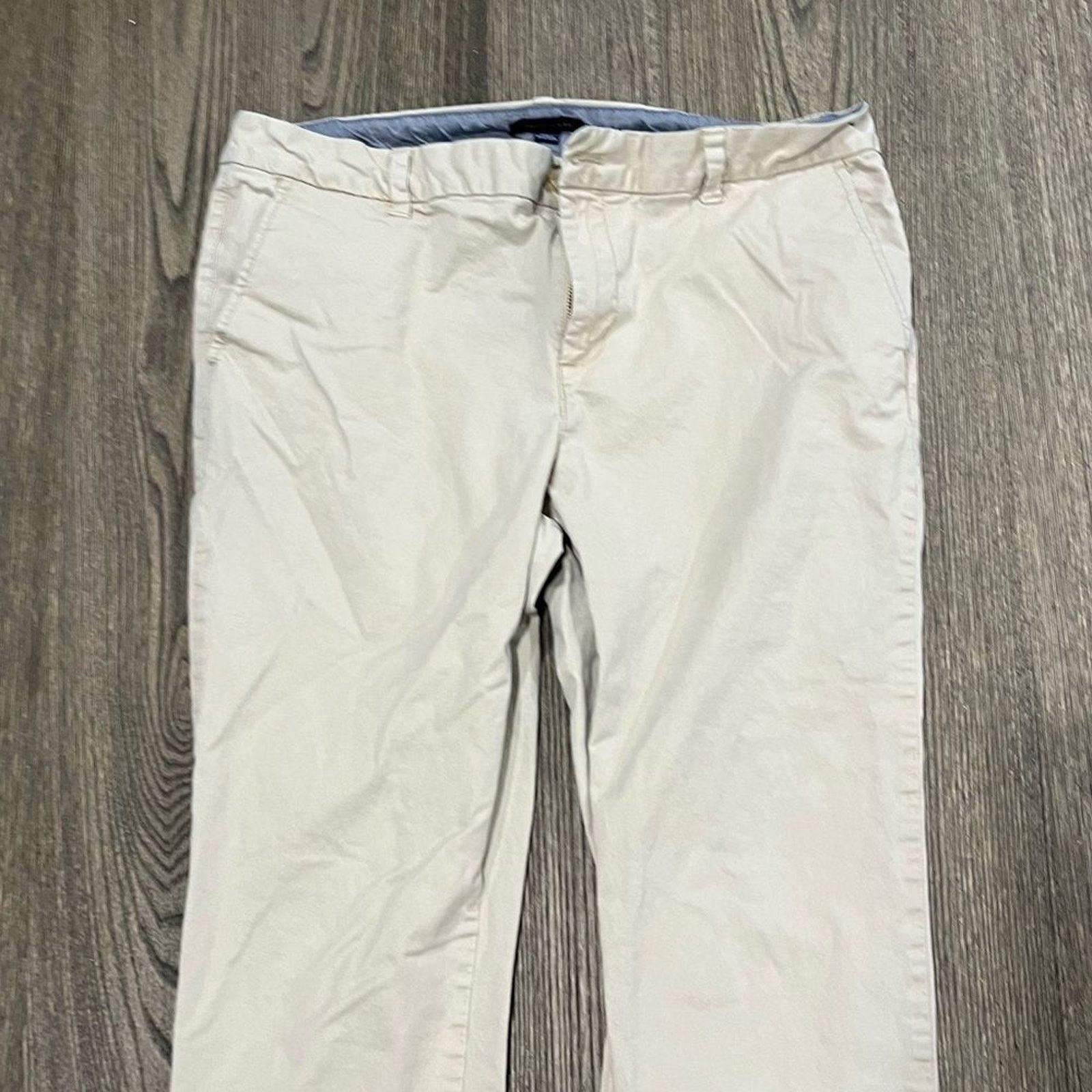 Tommy Hilfiger Tommy Hilfiger Womens Chino Pants Classic Straight Leg 12 Size 34" / US 12 / IT 48 - 3 Thumbnail