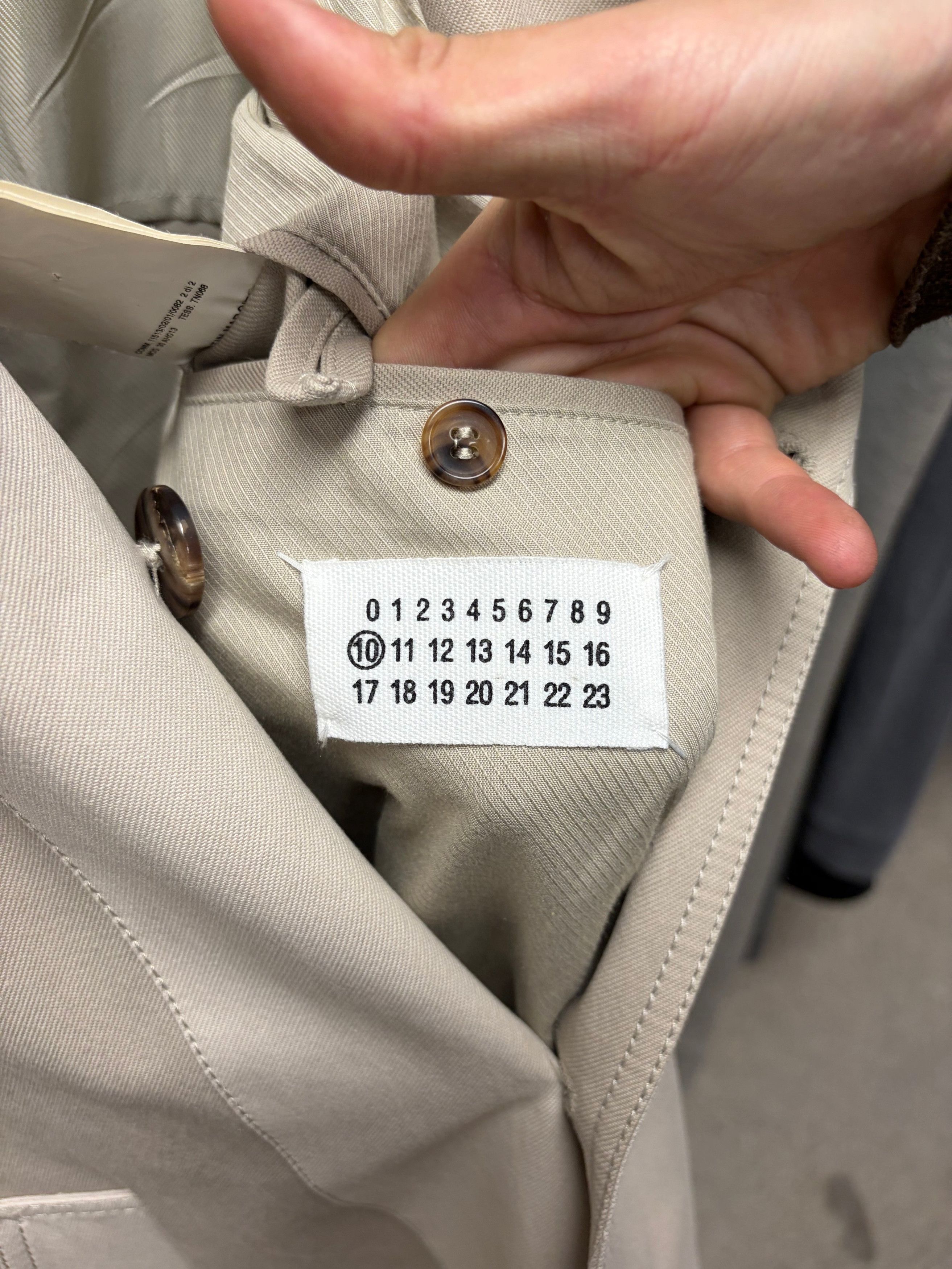 Maison Margiela AW2007 Maison Martin Margiela Tan/Brown Two Tone Trench Coat Size US M / EU 48-50 / 2 - 6 Thumbnail