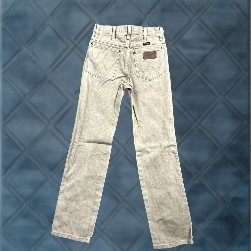 Wrangler Wrangler Cowboy Cut Jeans Straight Leg 27x32 Men Tan Denim 5-Pocket Zip Regular Inseam 32 Beige Cowboy Theme CN Mexico Brand Wrangler 936 Size US 27 - 1 Thumbnail