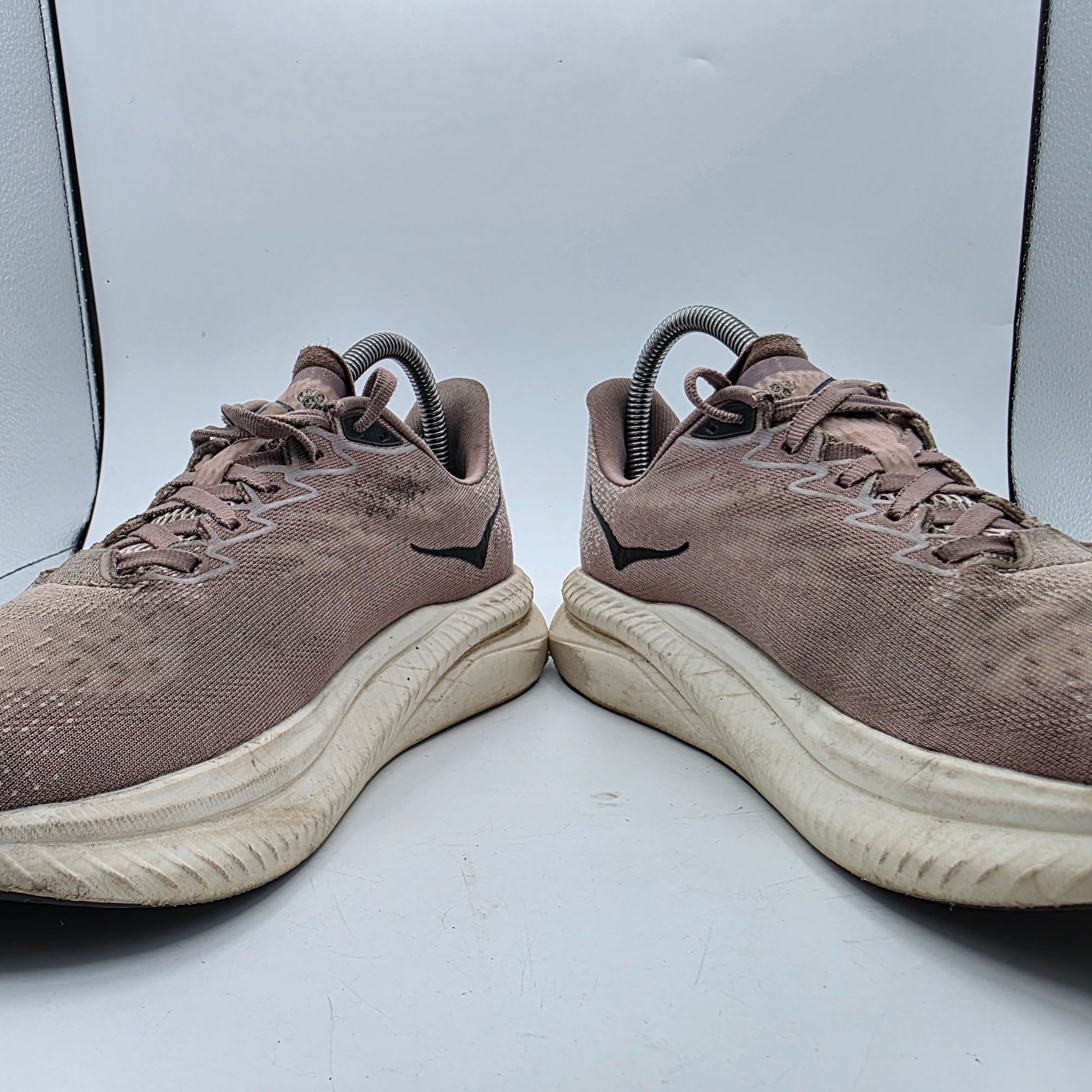 Hoka Hoka One One Mach 6 LA Womens Size 8.5 Pink Athletic Running Size US 8.5 / IT 38.5 - 3 Thumbnail