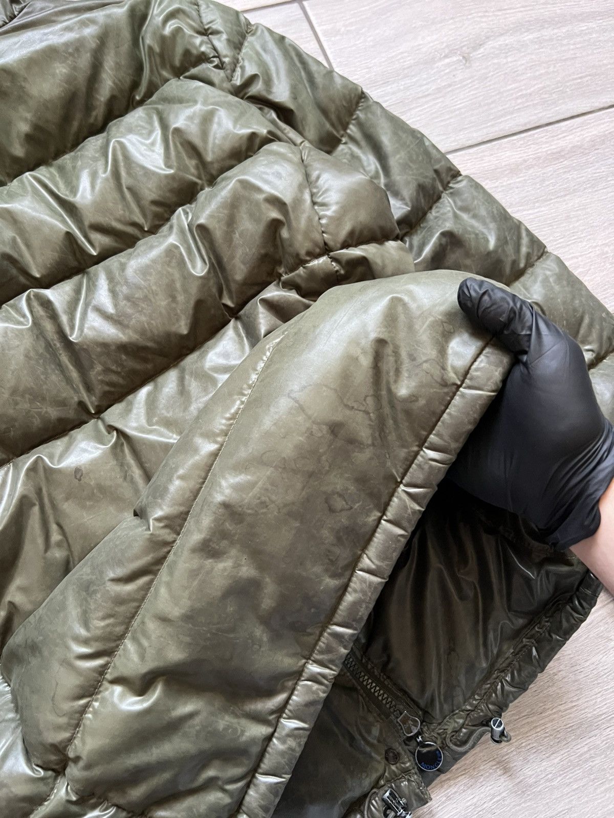 Moncler Moncler Puffer Jacket Green Large Used Size L / US 10 / IT 46 - 20 Thumbnail