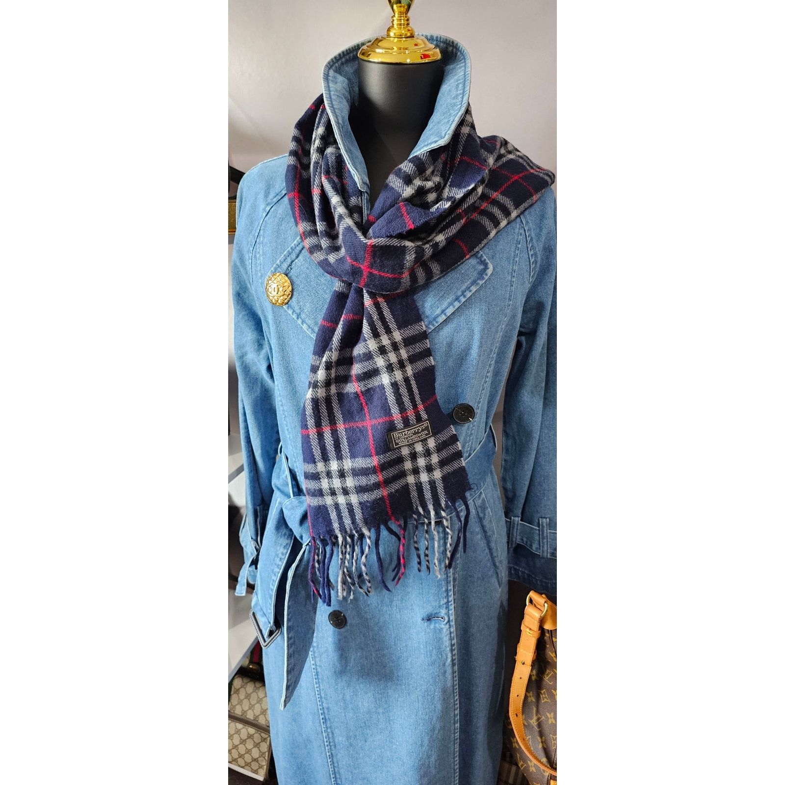 Burberry BURBERRYs of London 100% Lambswool Blue Scarf Nova Check Size ONE SIZE - 1 Thumbnail