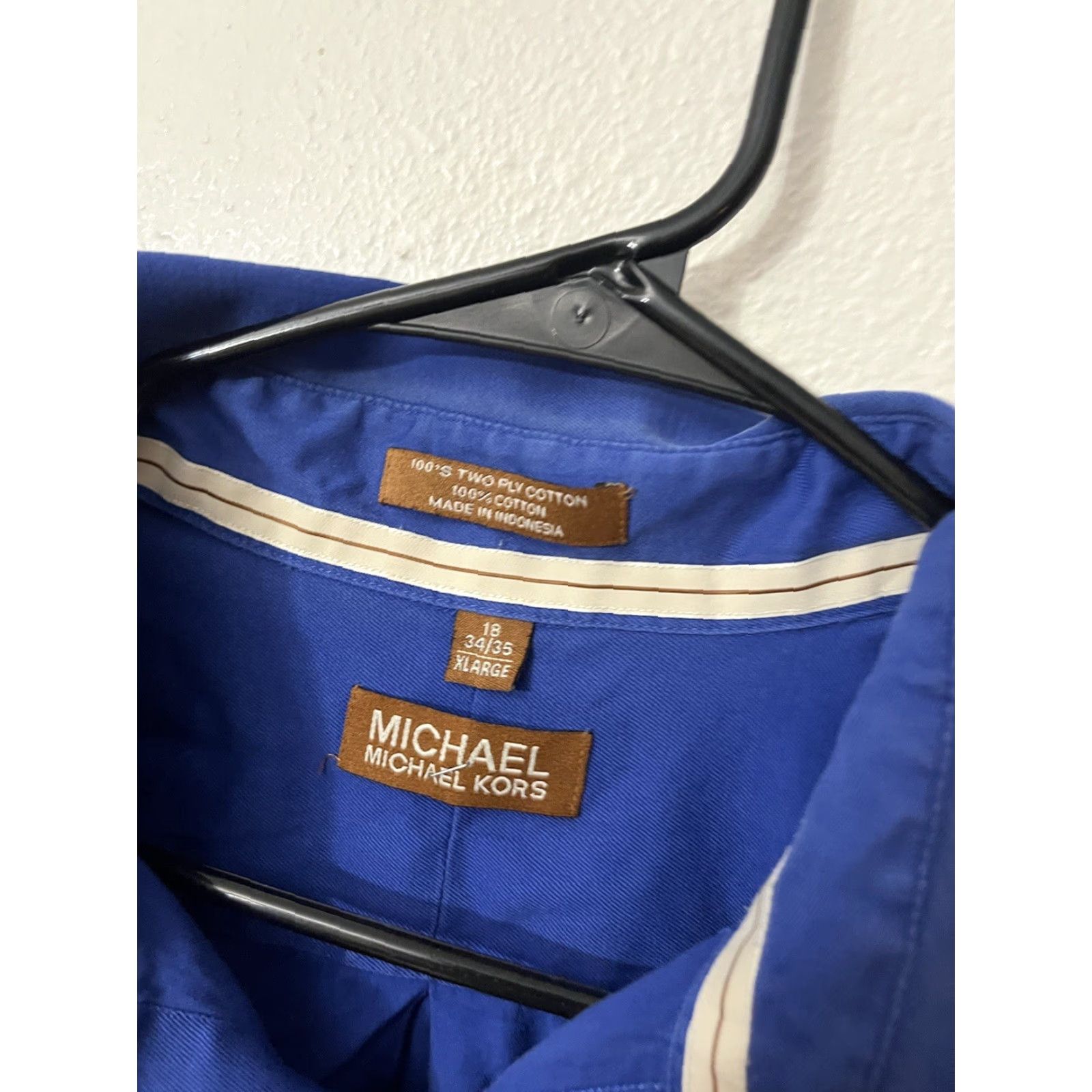 Michael Kors VINTAGE Michael Kors Shirt Men Button-Up Solid Blue Long Sleeve XL 18 Regular Non-Iron Classic Button-Front Men’s Size US XL / EU 56 / 4 - 2 Thumbnail