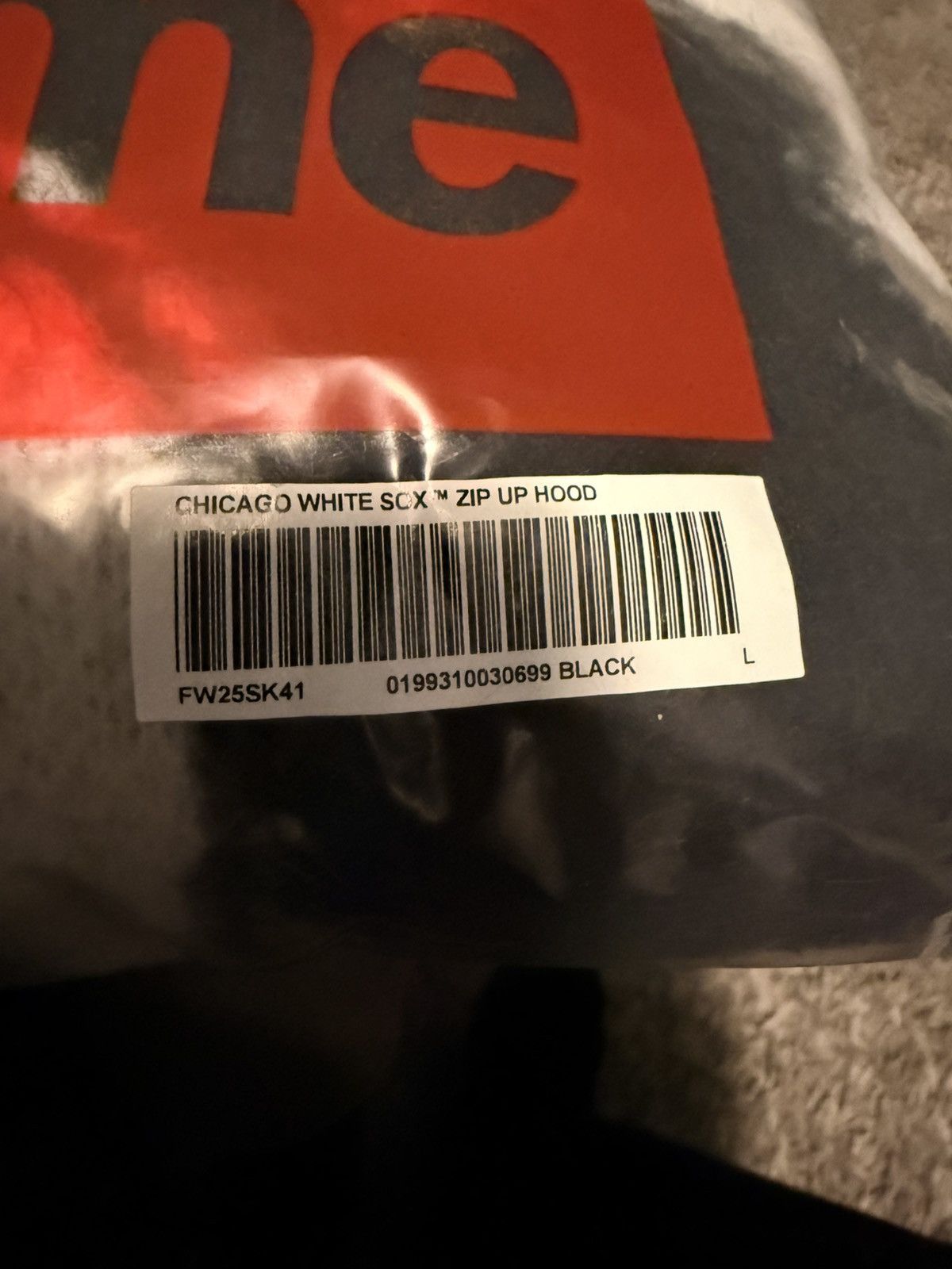 Supreme Supreme white chicago white sox hoodie Size US L / EU 52-54 / 3 - 4 Thumbnail