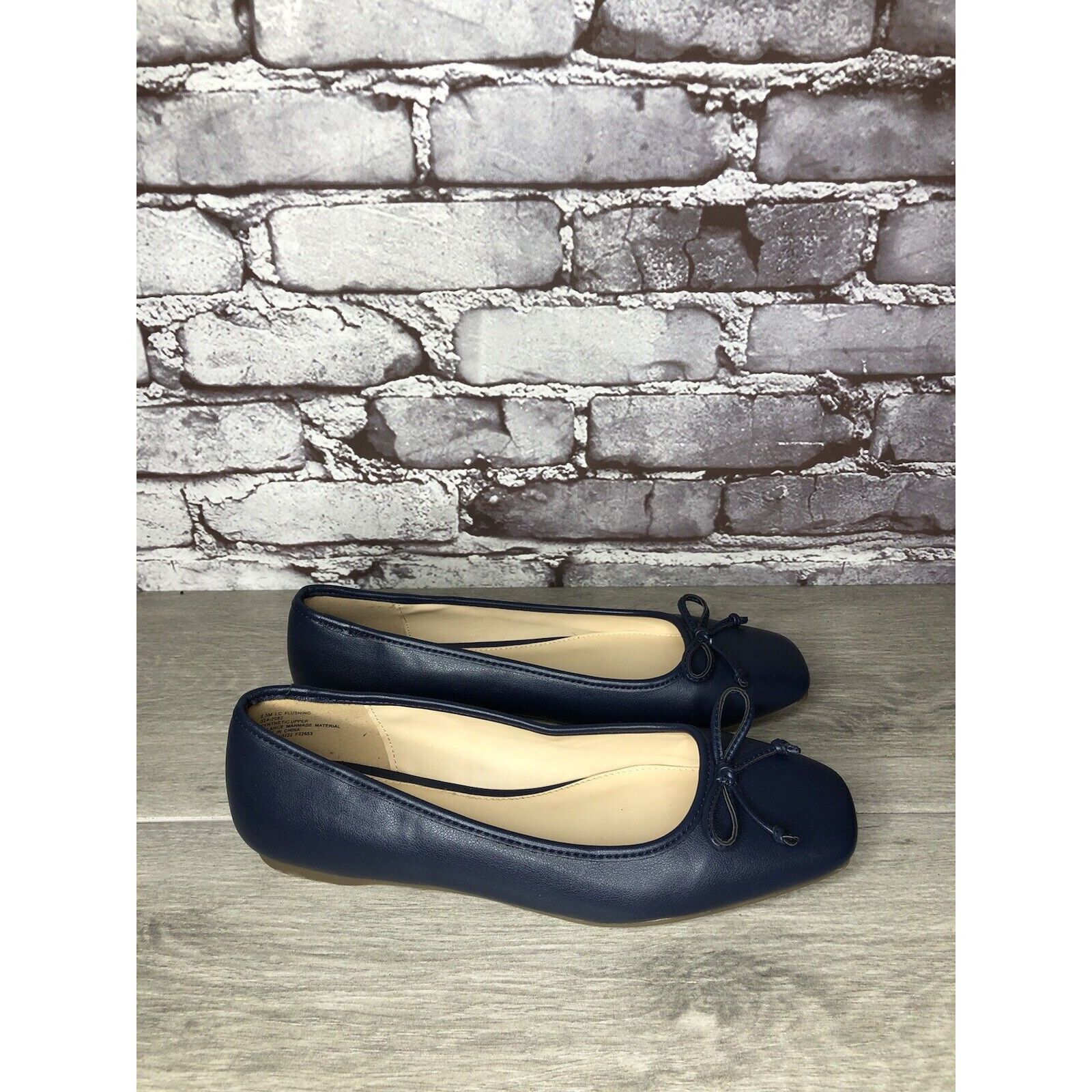 Liz Claiborne Liz Claiborne Memory Foam Navy Blue Leather Ballet Flats Wom Size US 8.5 / IT 38.5 - 19 Thumbnail