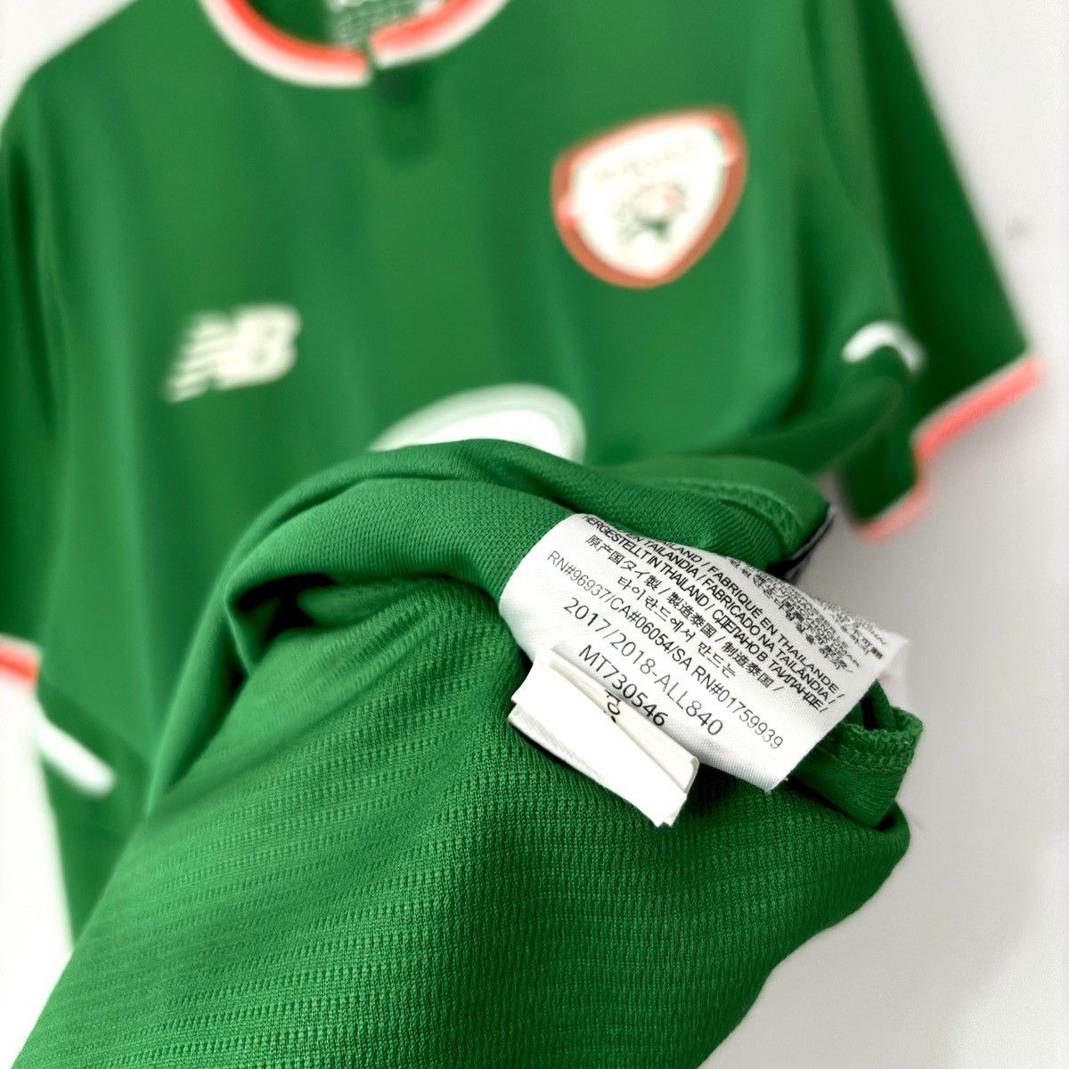 New Balance 2017 2018 Ireland National New Balance Home Soccer Jersey Size US M / EU 48-50 / 2 - 5 Thumbnail