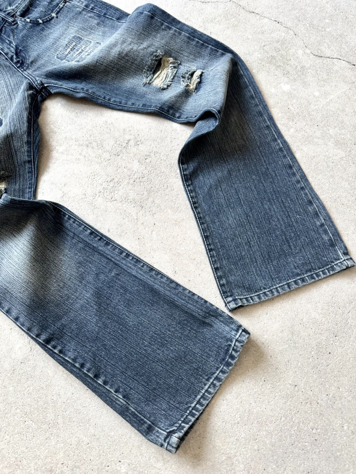 Dolce & Gabbana Dolce&Gabbana Distressed Jeans Flared 30 Size 30" / US 8 / IT 44 - 6 Thumbnail