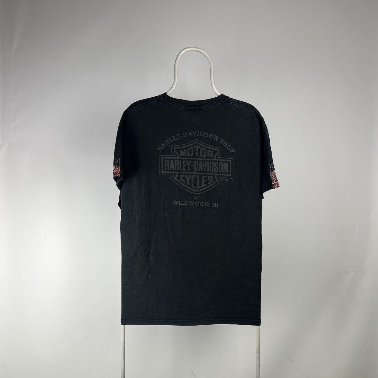 Harley Davidson Vintage Harley Davidson tshirt 2005 size XLarge Size US XL / EU 56 / 4 - 2 Thumbnail