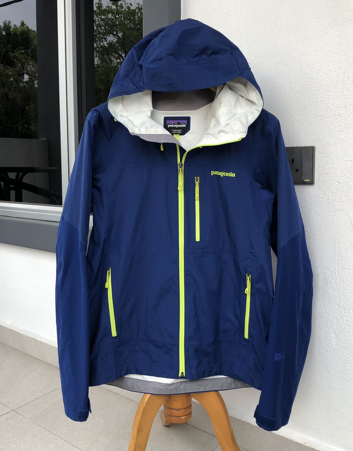 Patagonia Patagonia Men’s Stretch Torrentshell H2No Waterproof Jacket Size US S / EU 44-46 / 1 - 3 Thumbnail